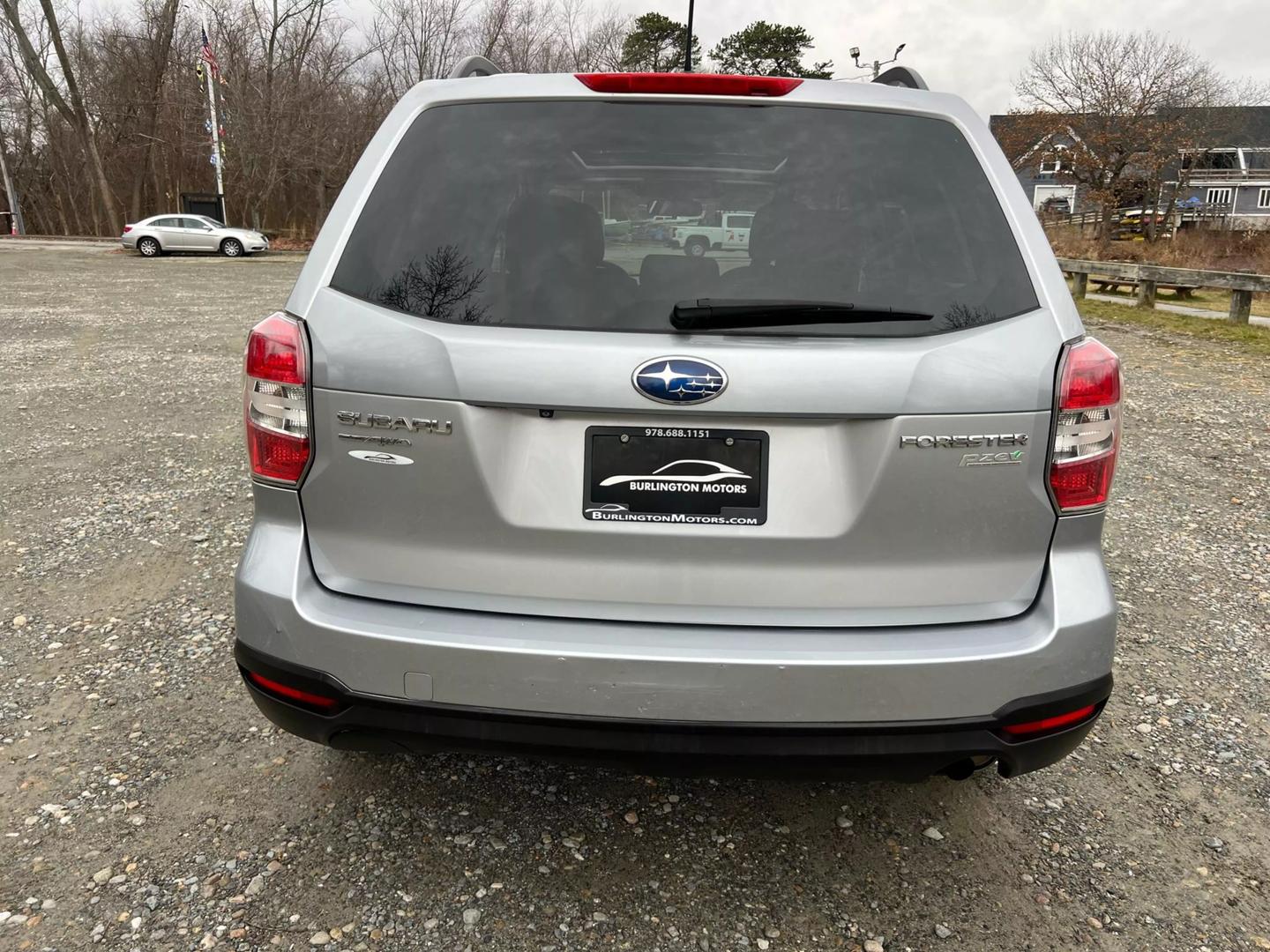 2015 Subaru Forester i Premium photo 6