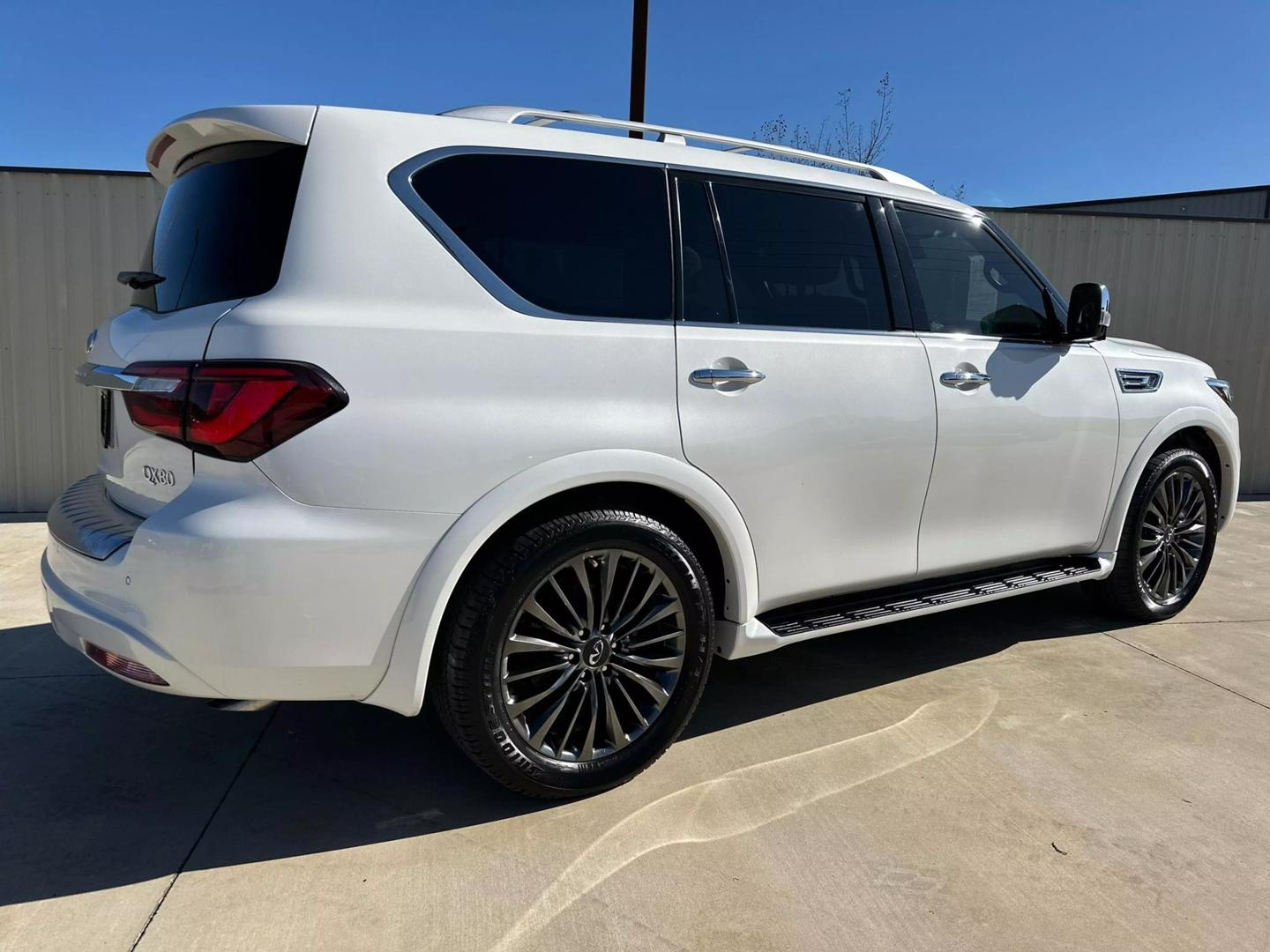 2022 INFINITI QX80 Sensory photo 6