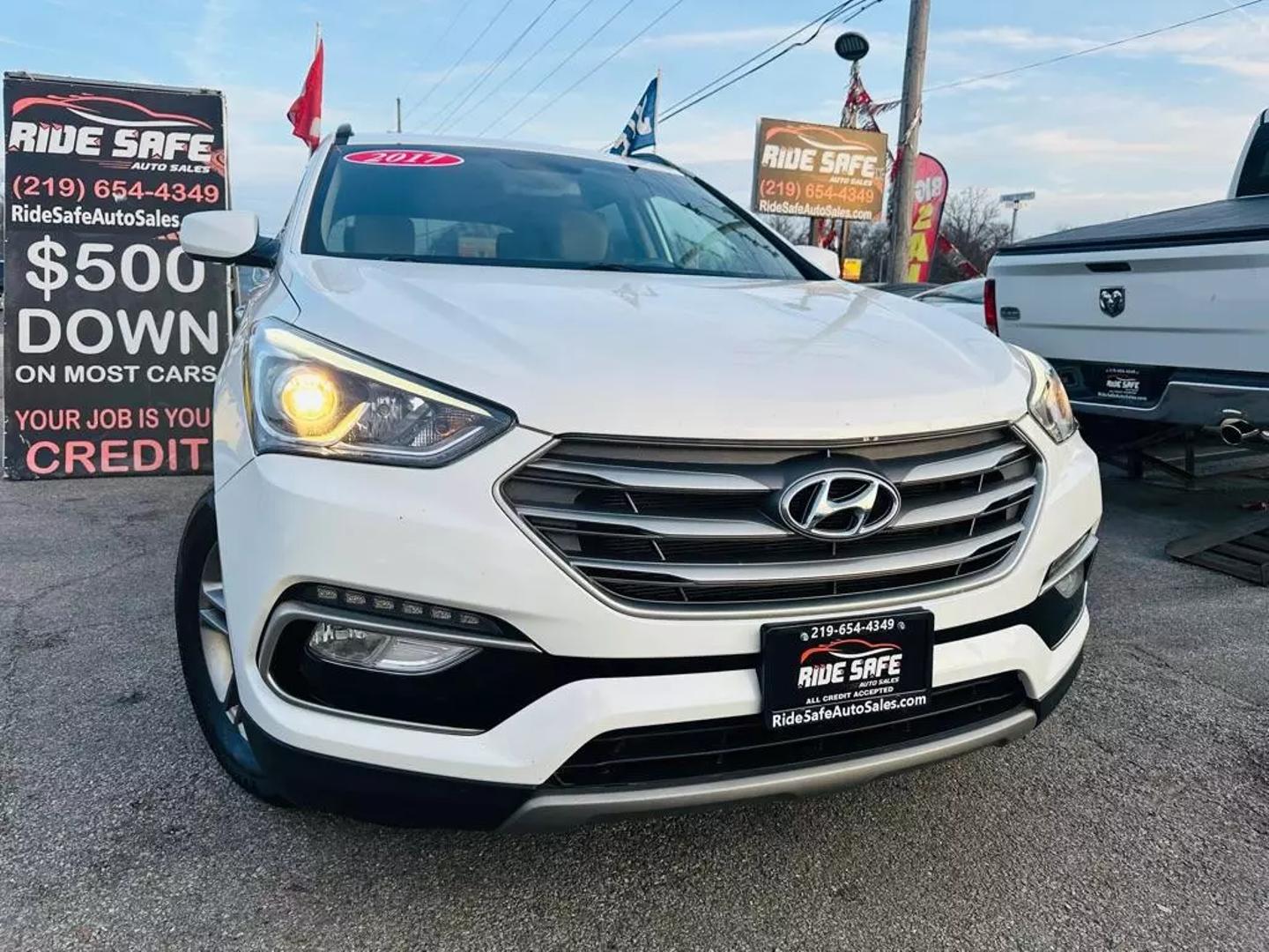 Hyundai Santa Fe's photo