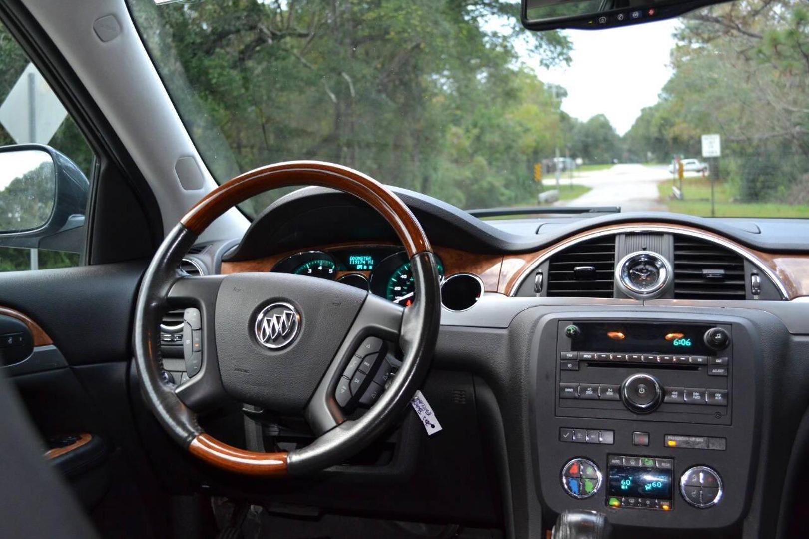 2012 Buick Enclave Leather photo 40