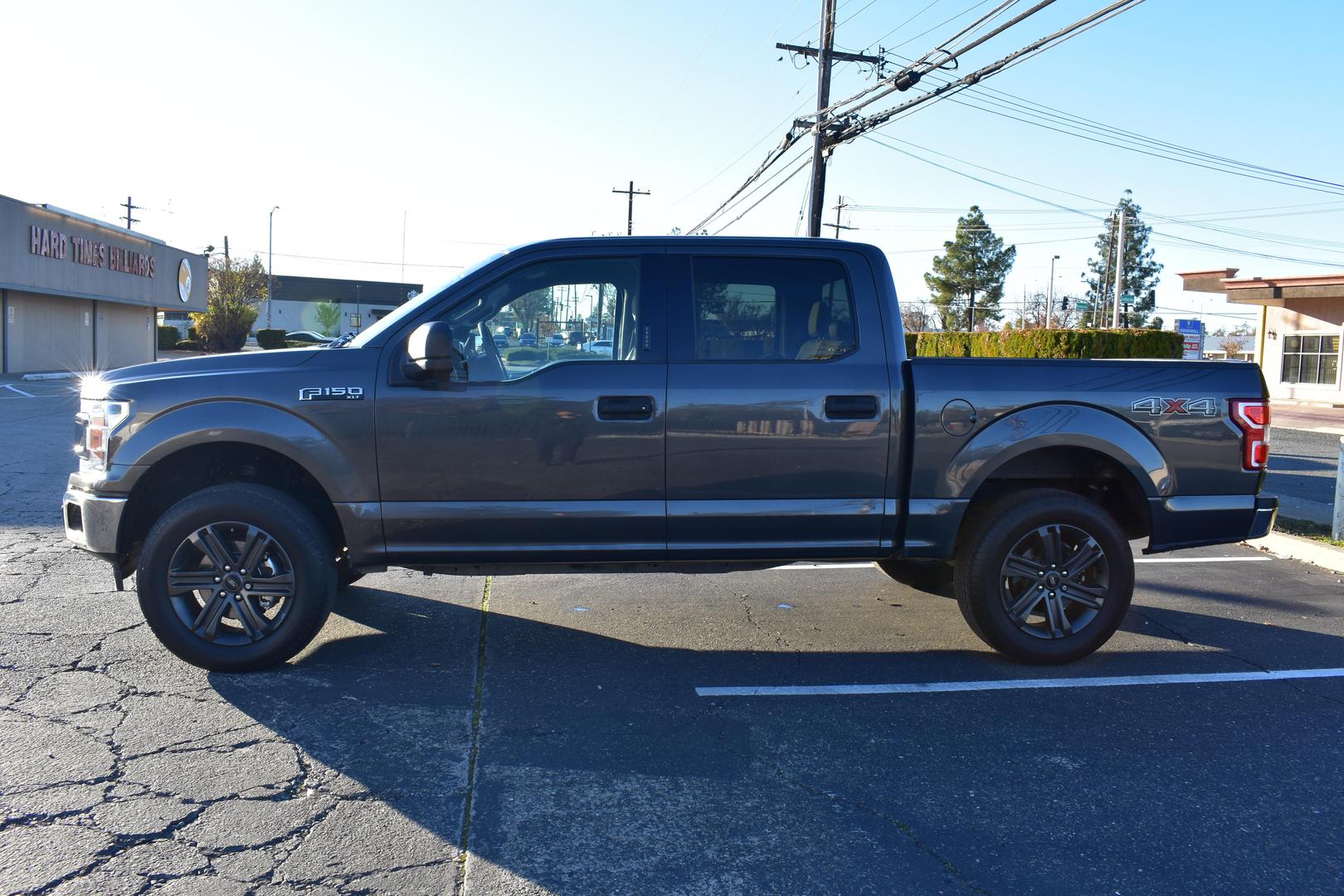 2020 Ford F-150 XLT photo 8