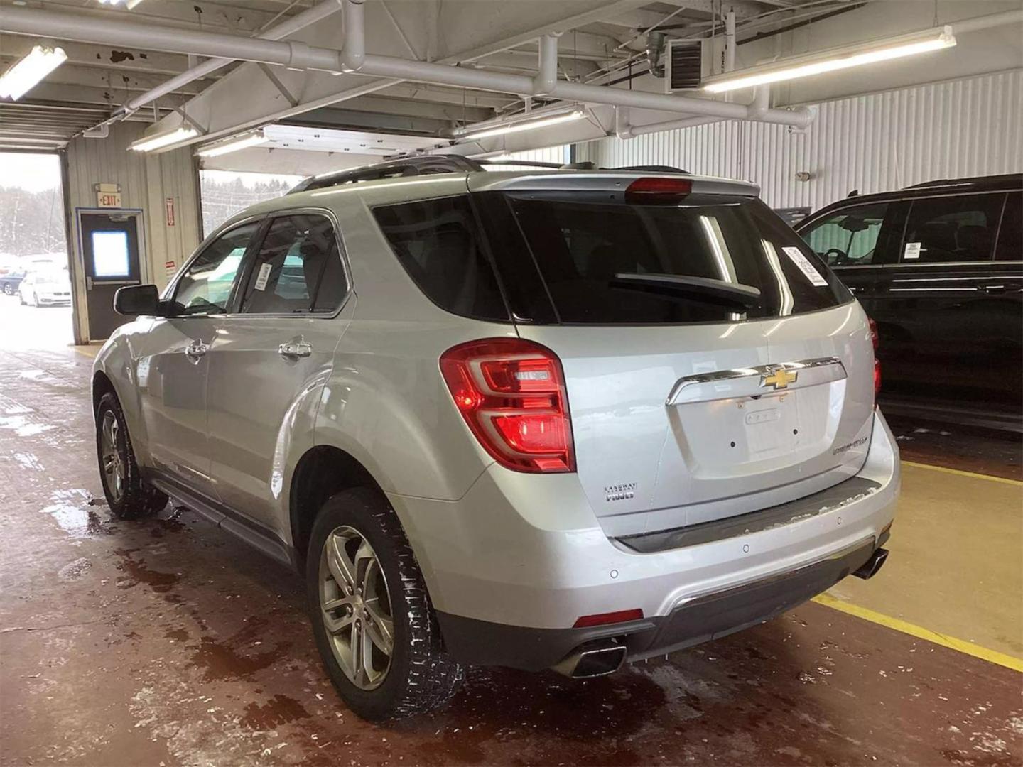 2016 Chevrolet Equinox LTZ photo 11