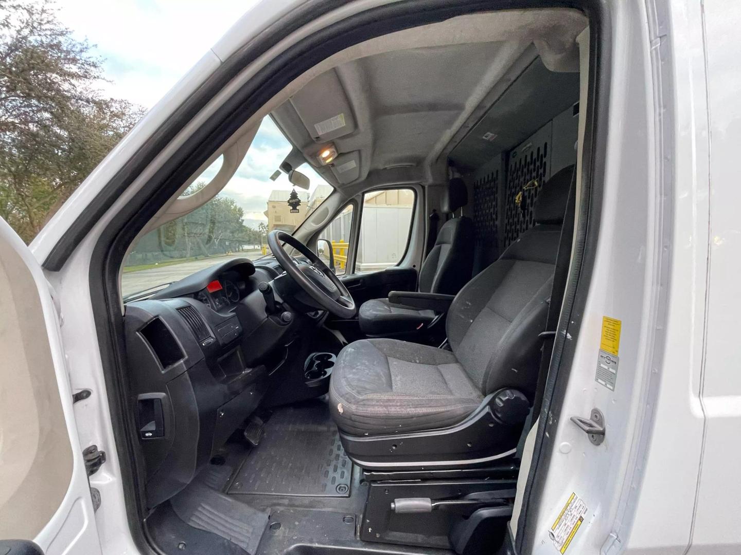 2019 RAM ProMaster Cargo Van Base photo 10