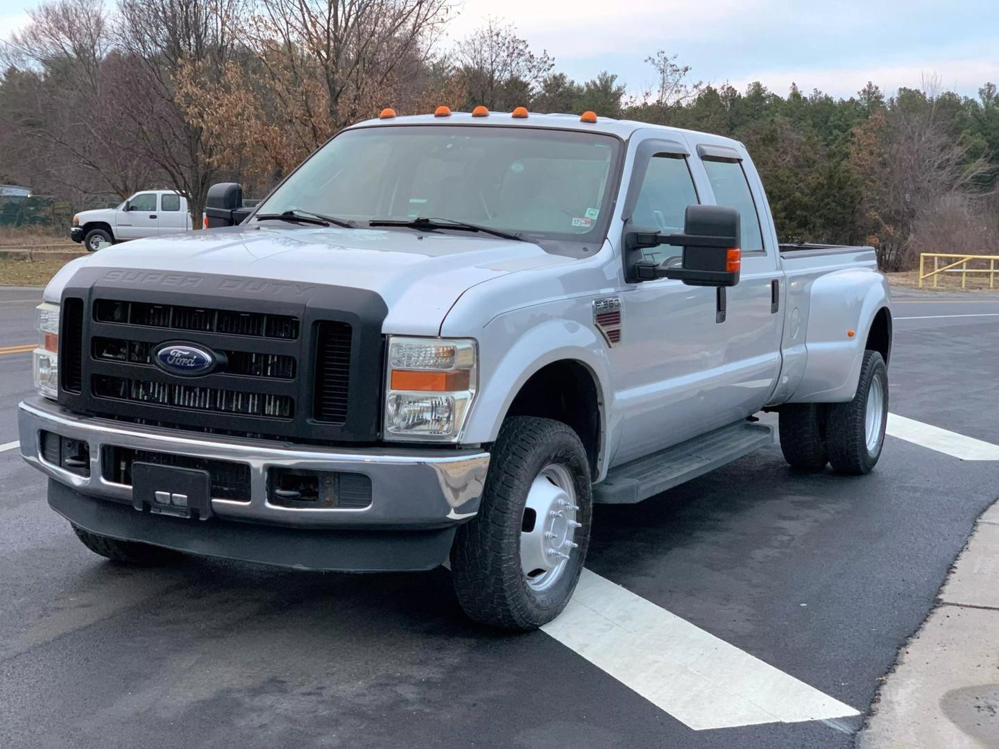 2008 Ford F-350 Super Duty XL photo 17