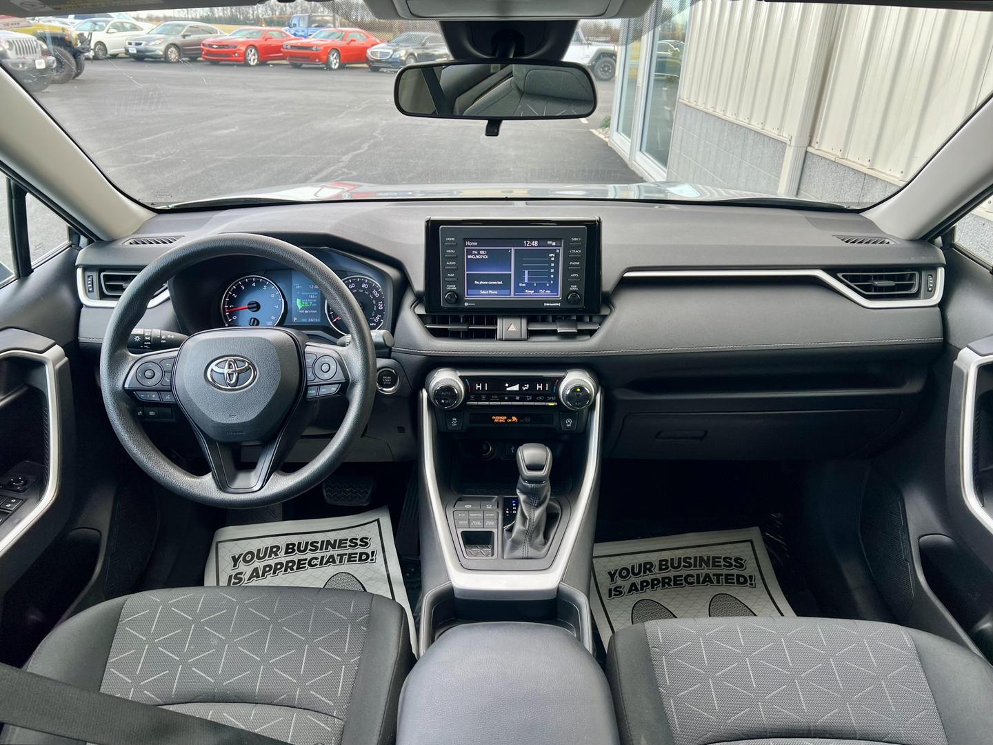 2021 Toyota RAV4 XLE photo 15