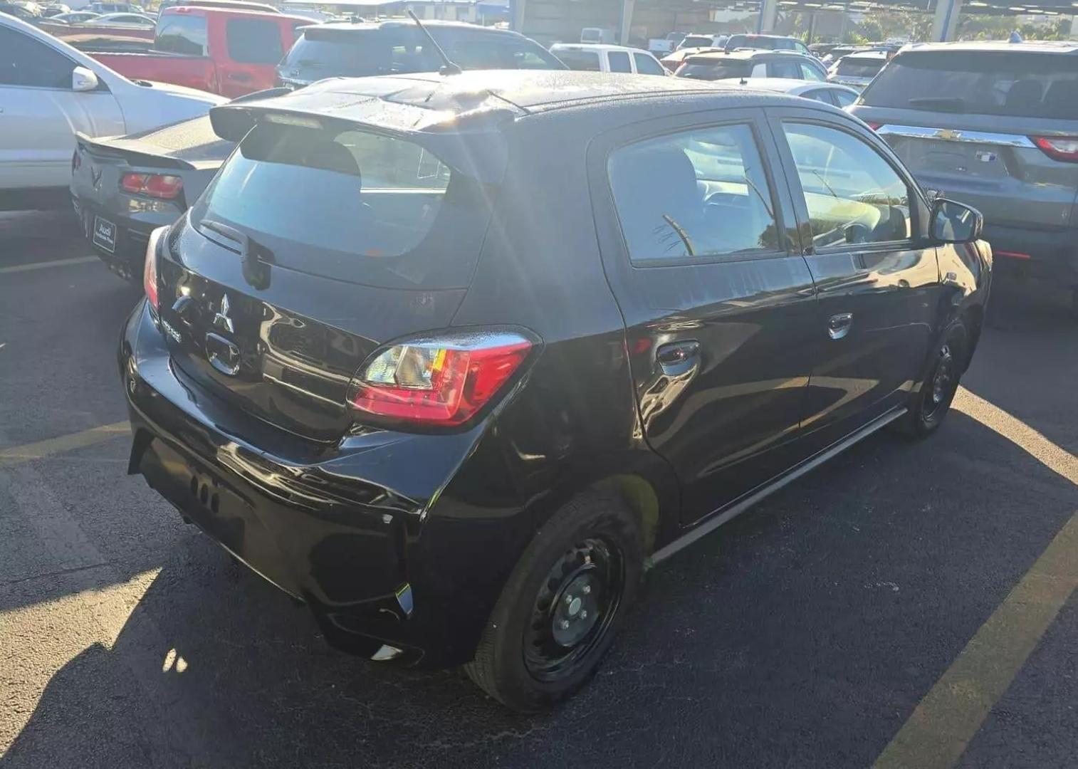 2021 Mitsubishi Mirage ES photo 2