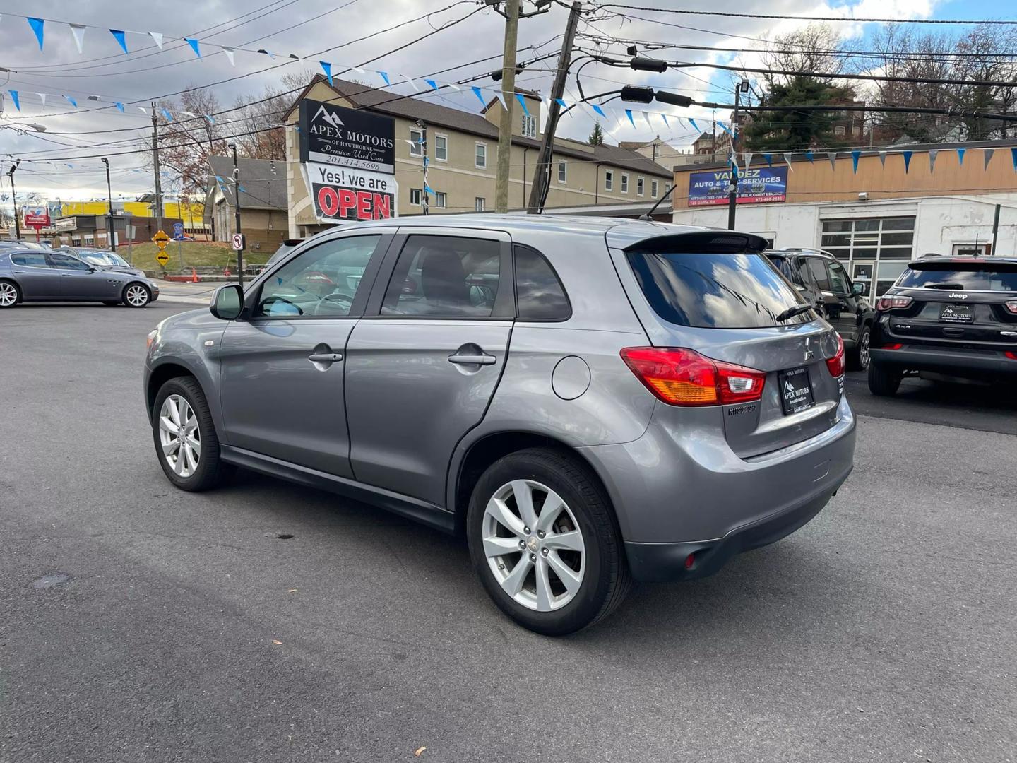 2015 Mitsubishi Outlander Sport ES photo 8