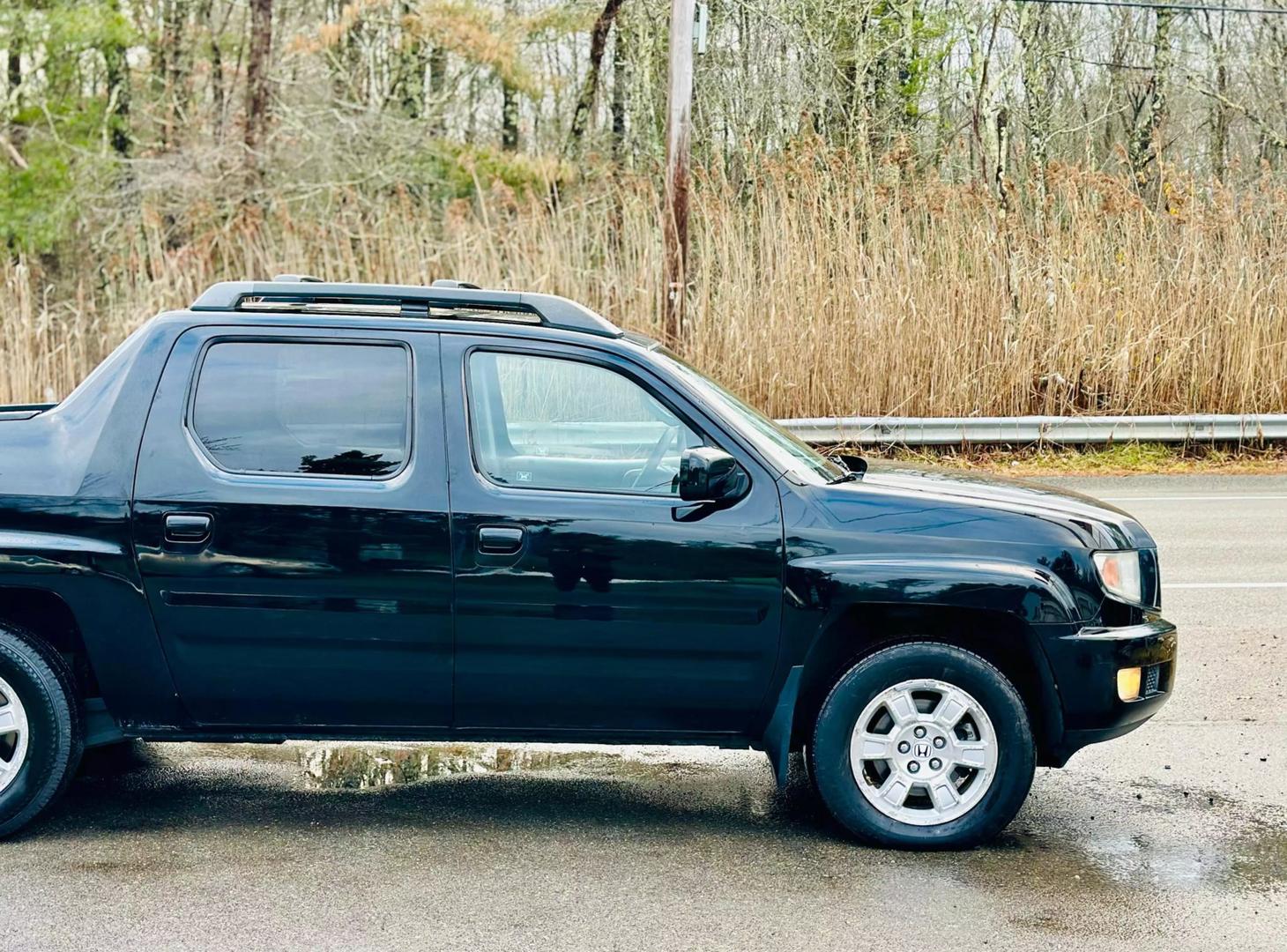 2009 Honda Ridgeline RTS photo 9