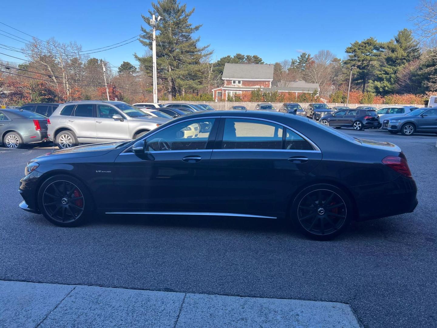 2016 Mercedes-Benz S-Class S63 AMG photo 2