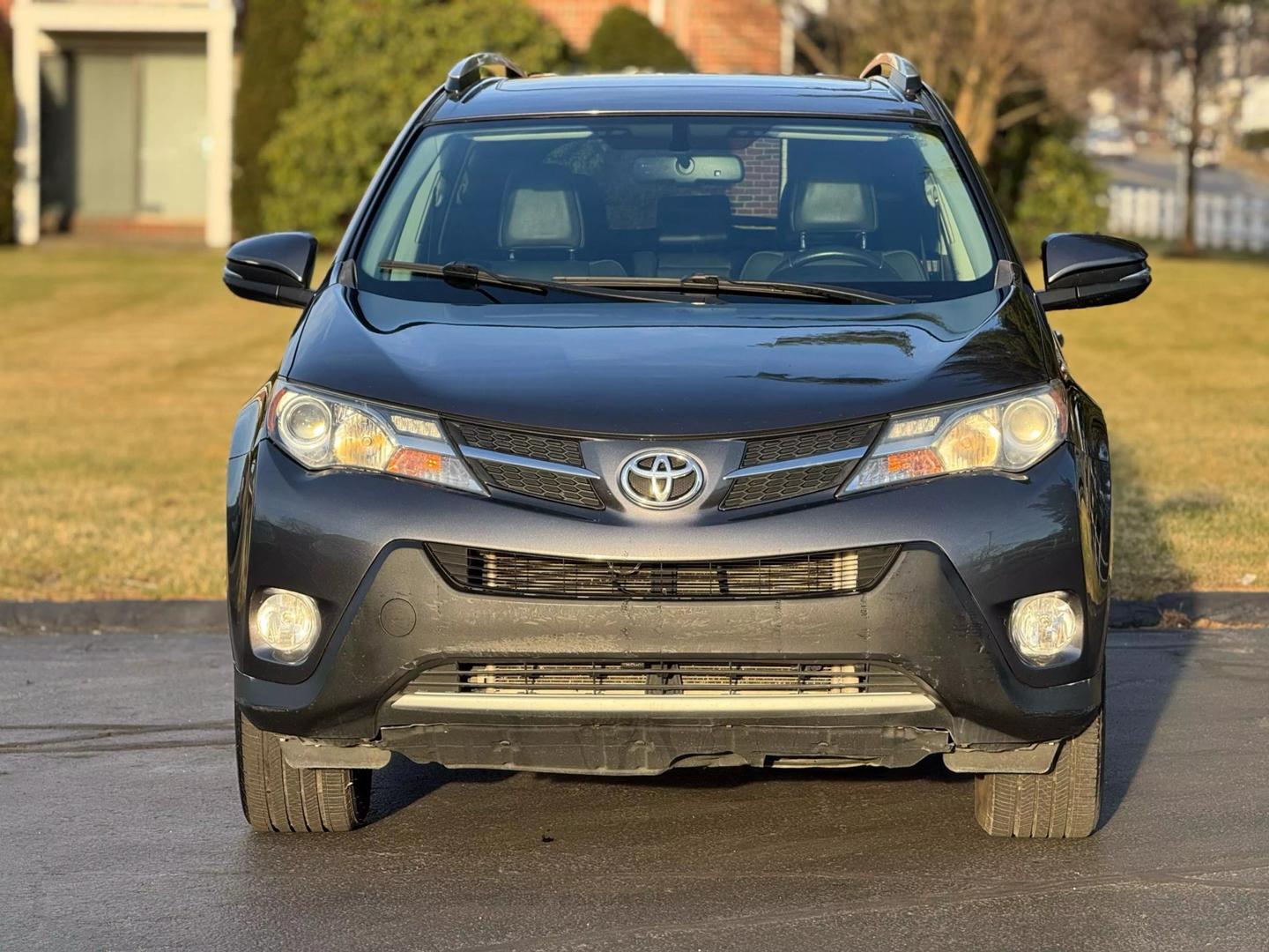 2013 Toyota RAV4 Limited photo 2