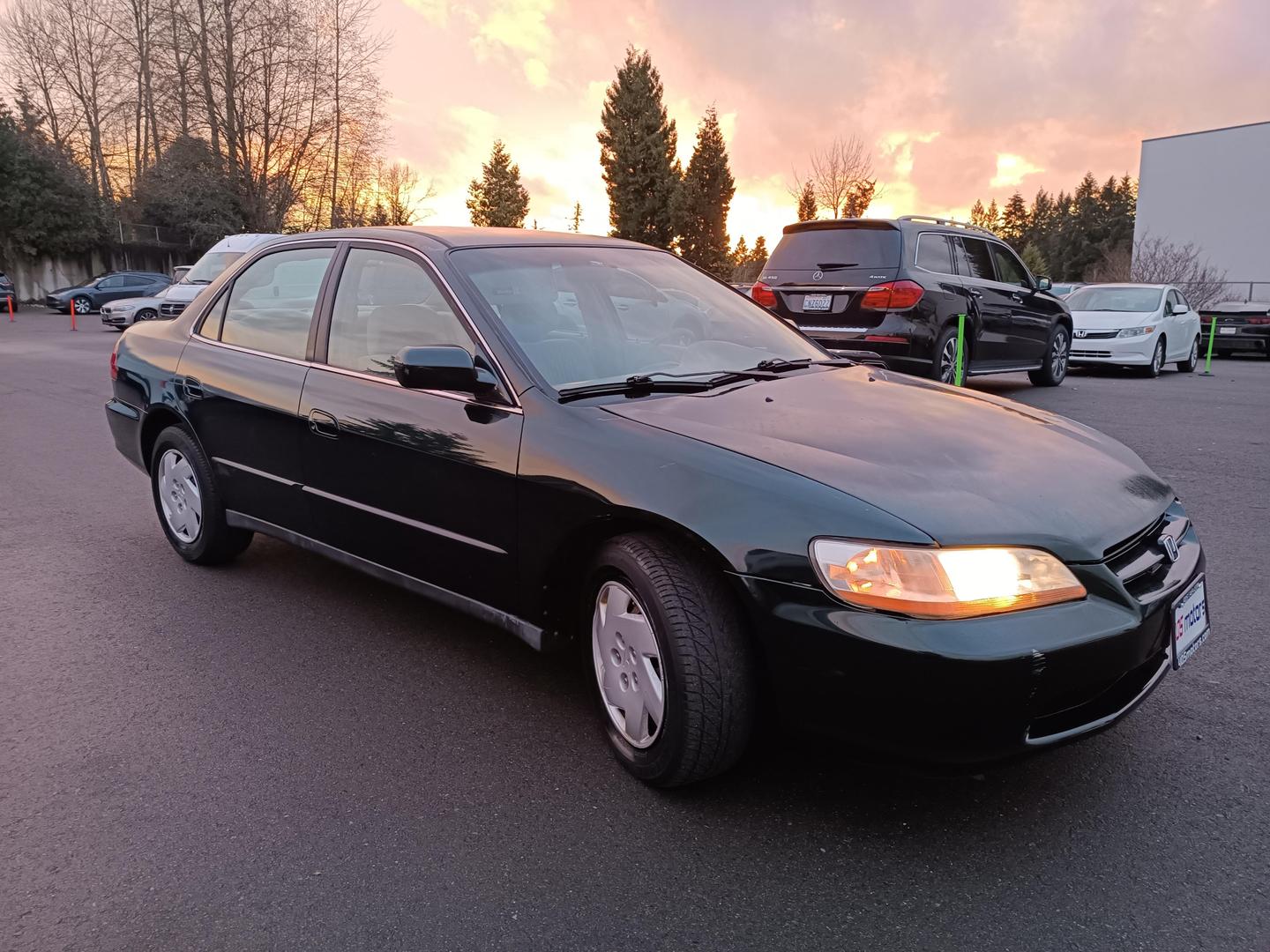 1998 Honda Accord LX photo 34