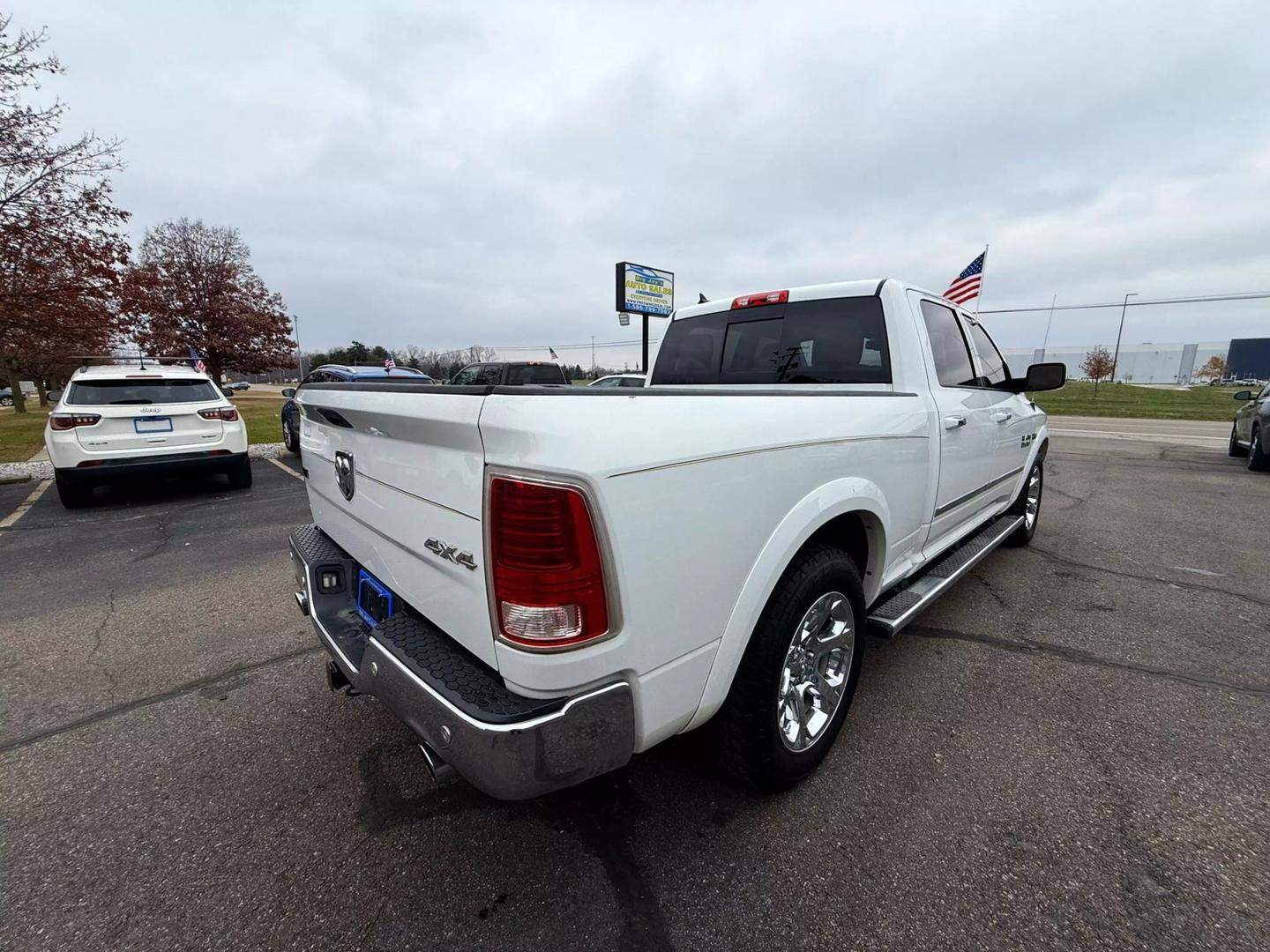 2015 RAM Ram 1500 Pickup Laramie photo 5