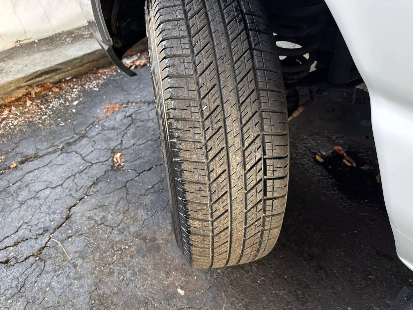 2013 Ford E250 Cargo - Image 33