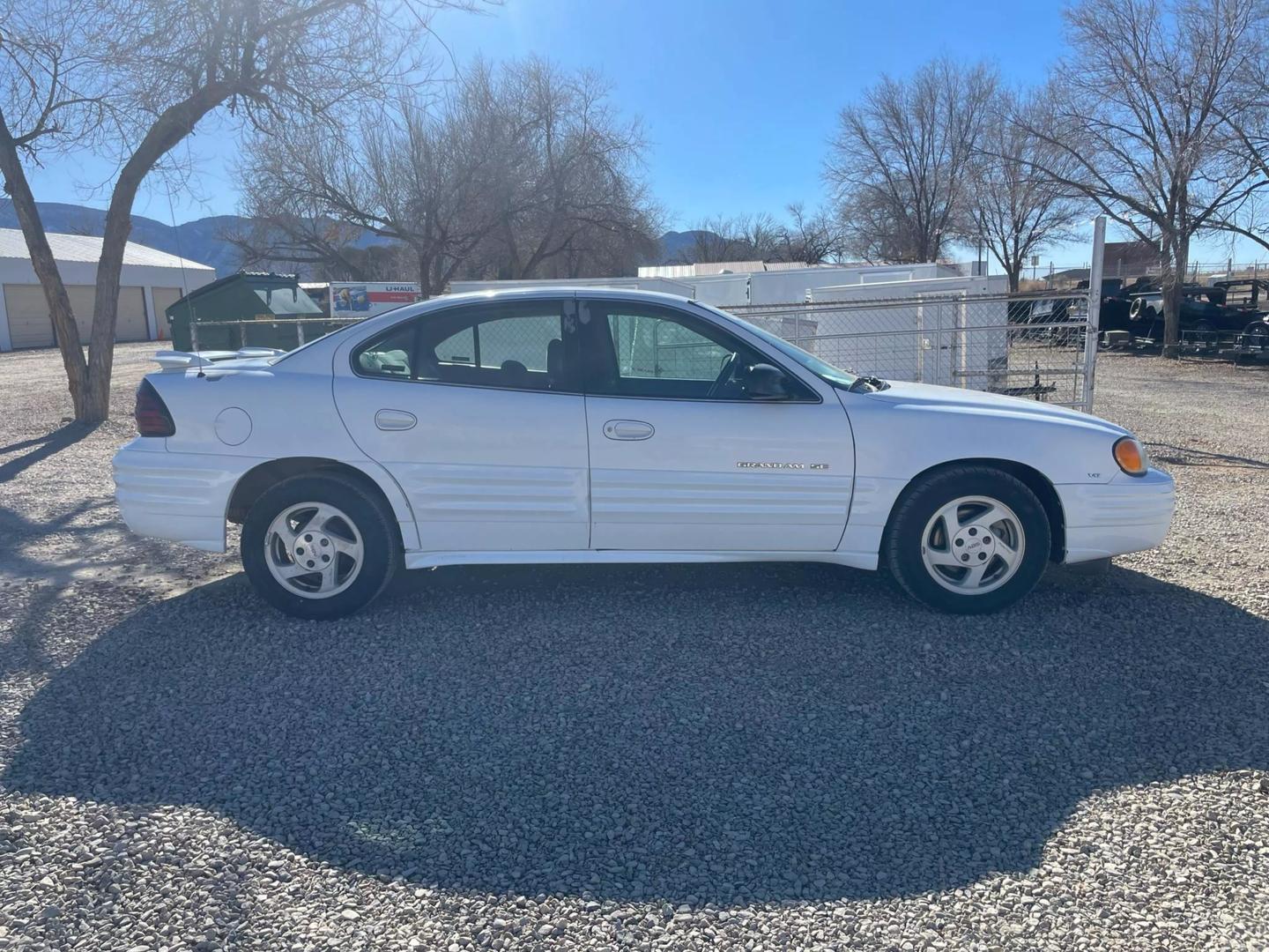 2000 Pontiac Grand Am SE1 photo 4