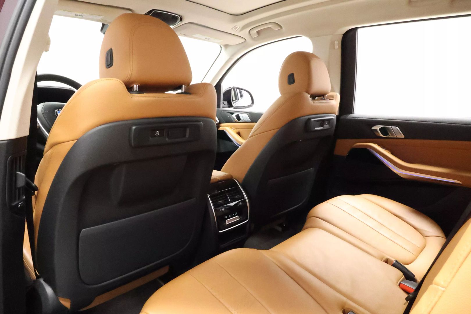2022 Bmw X7 - Image 51