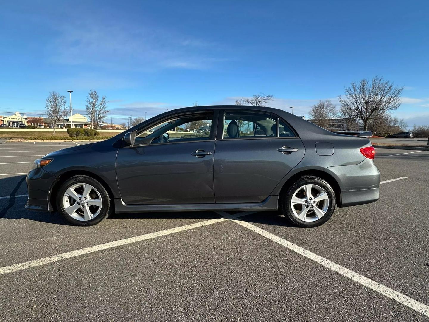 2012 Toyota Corolla S photo 1