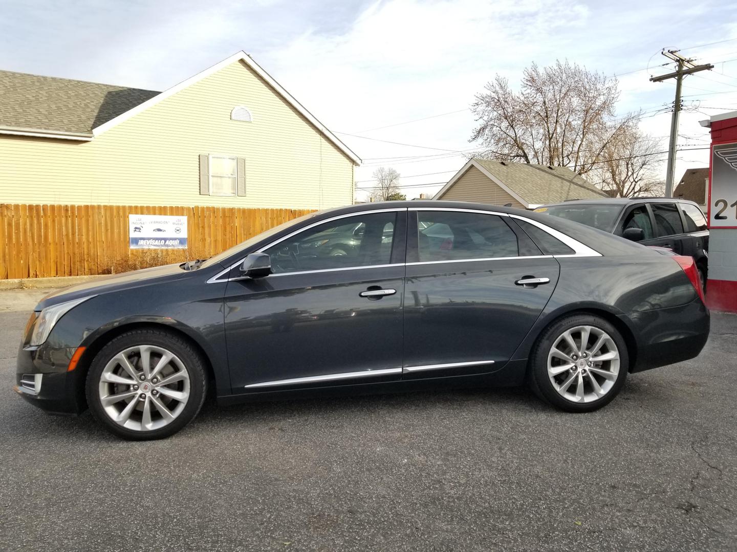 2014 Cadillac XTS Luxury Collection photo 4