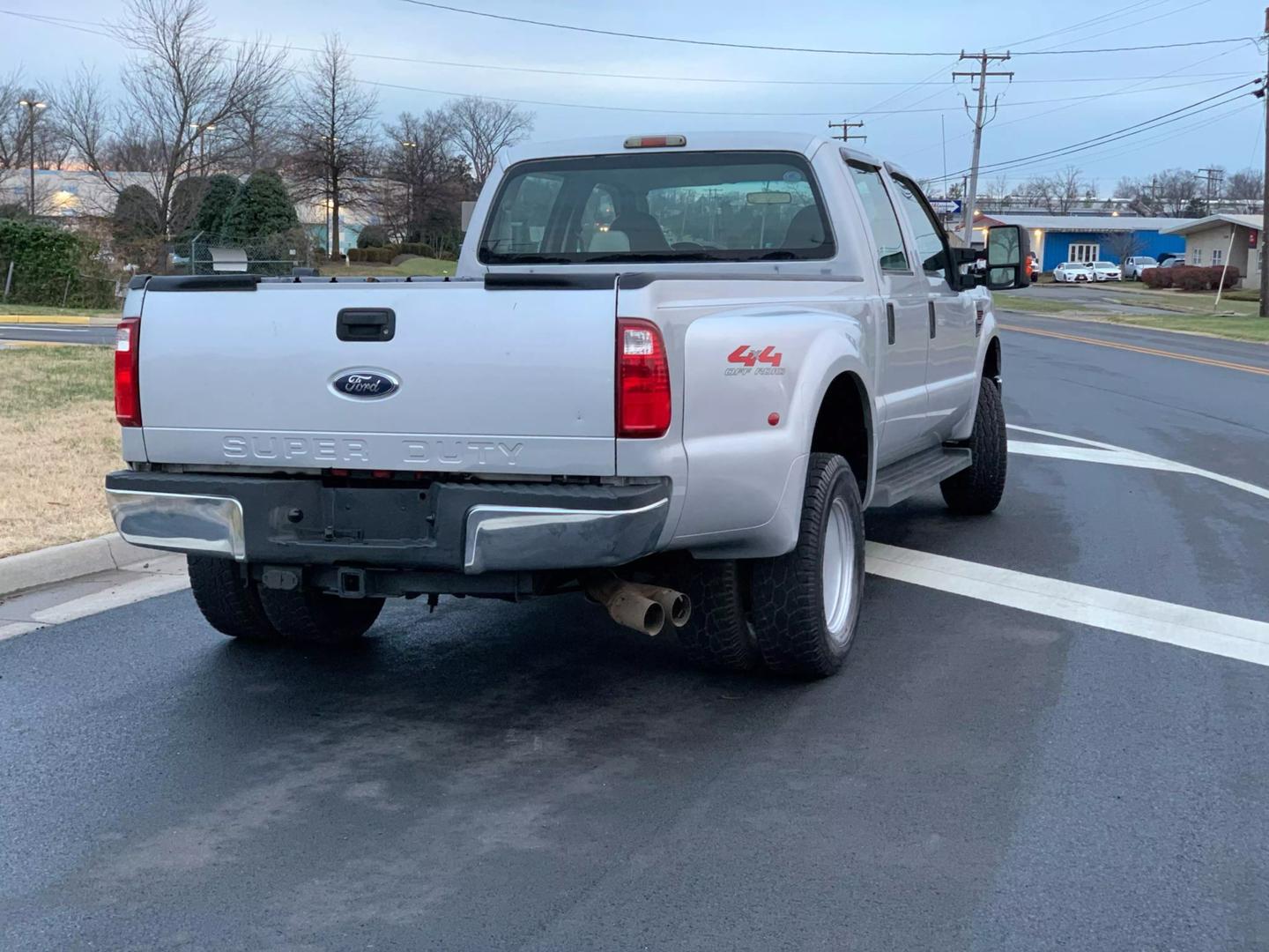 2008 Ford F-350 Super Duty XL photo 7