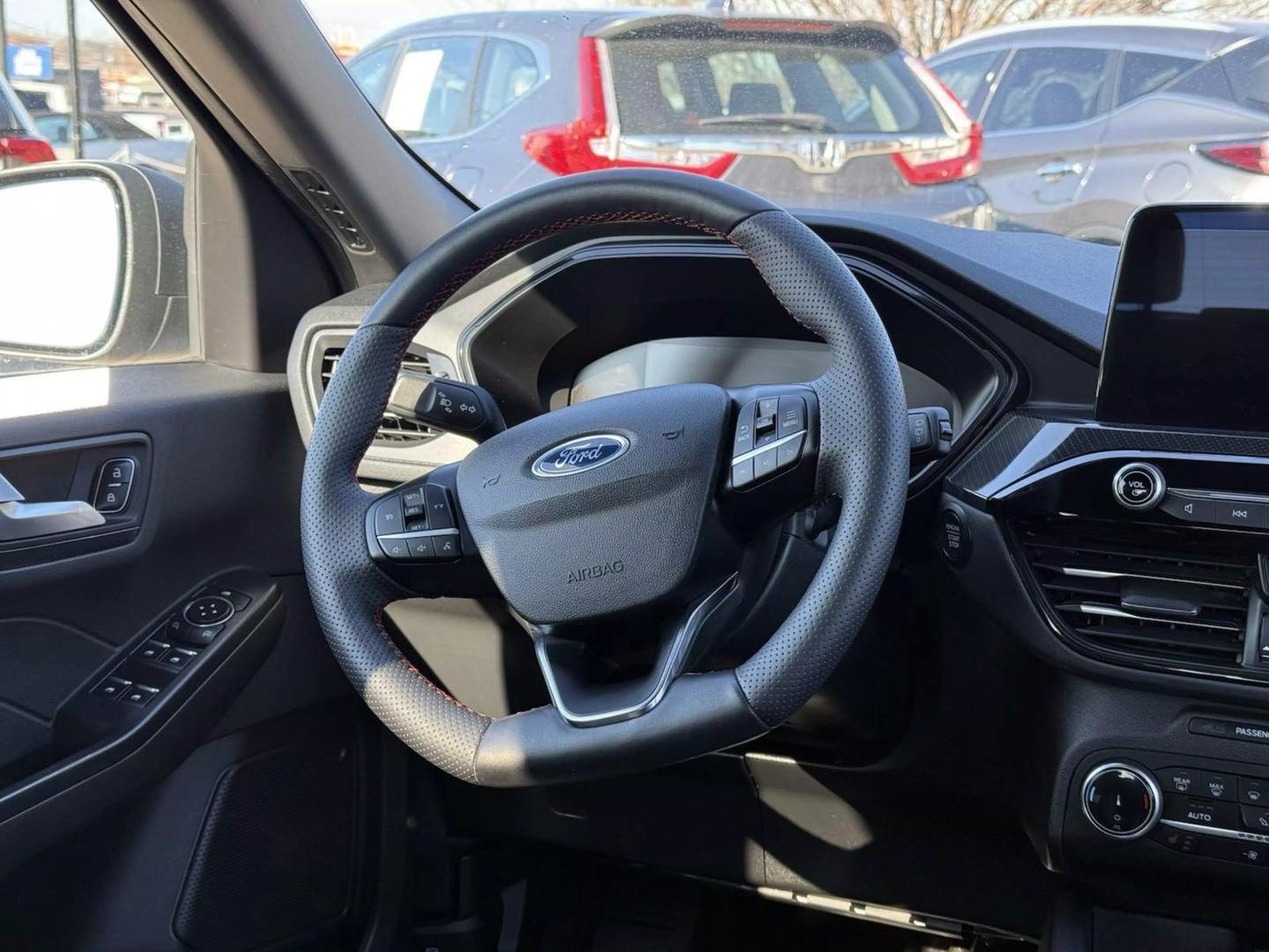 2023 Ford Escape ST-Line photo 13