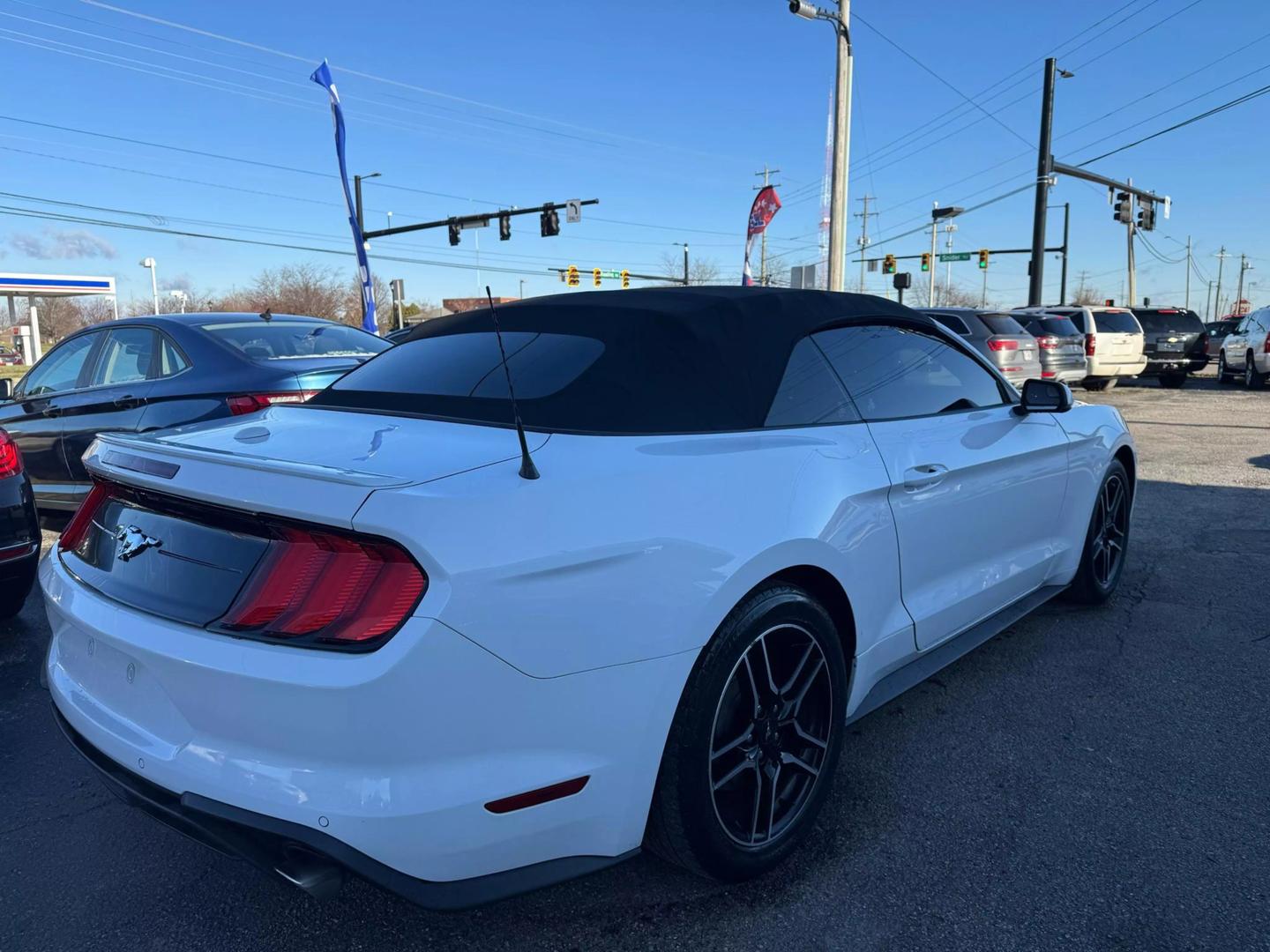 2018 Ford Mustang EcoBoost Premium photo 6