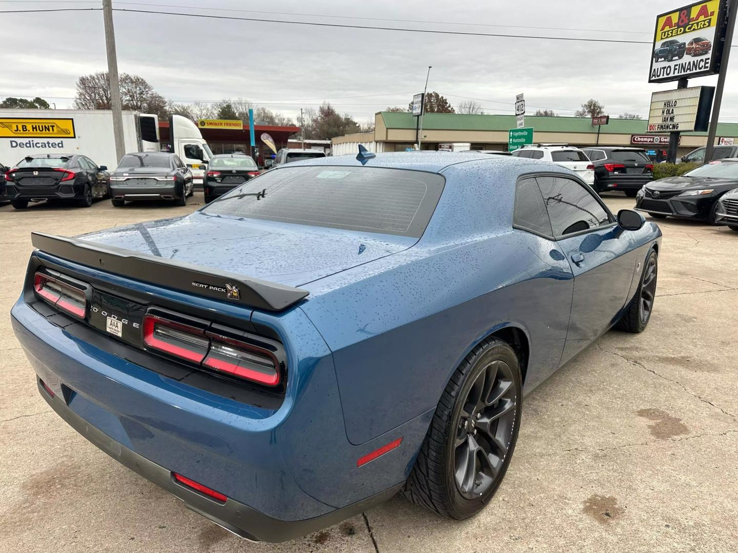 2021 Dodge Challenger R/T photo 12