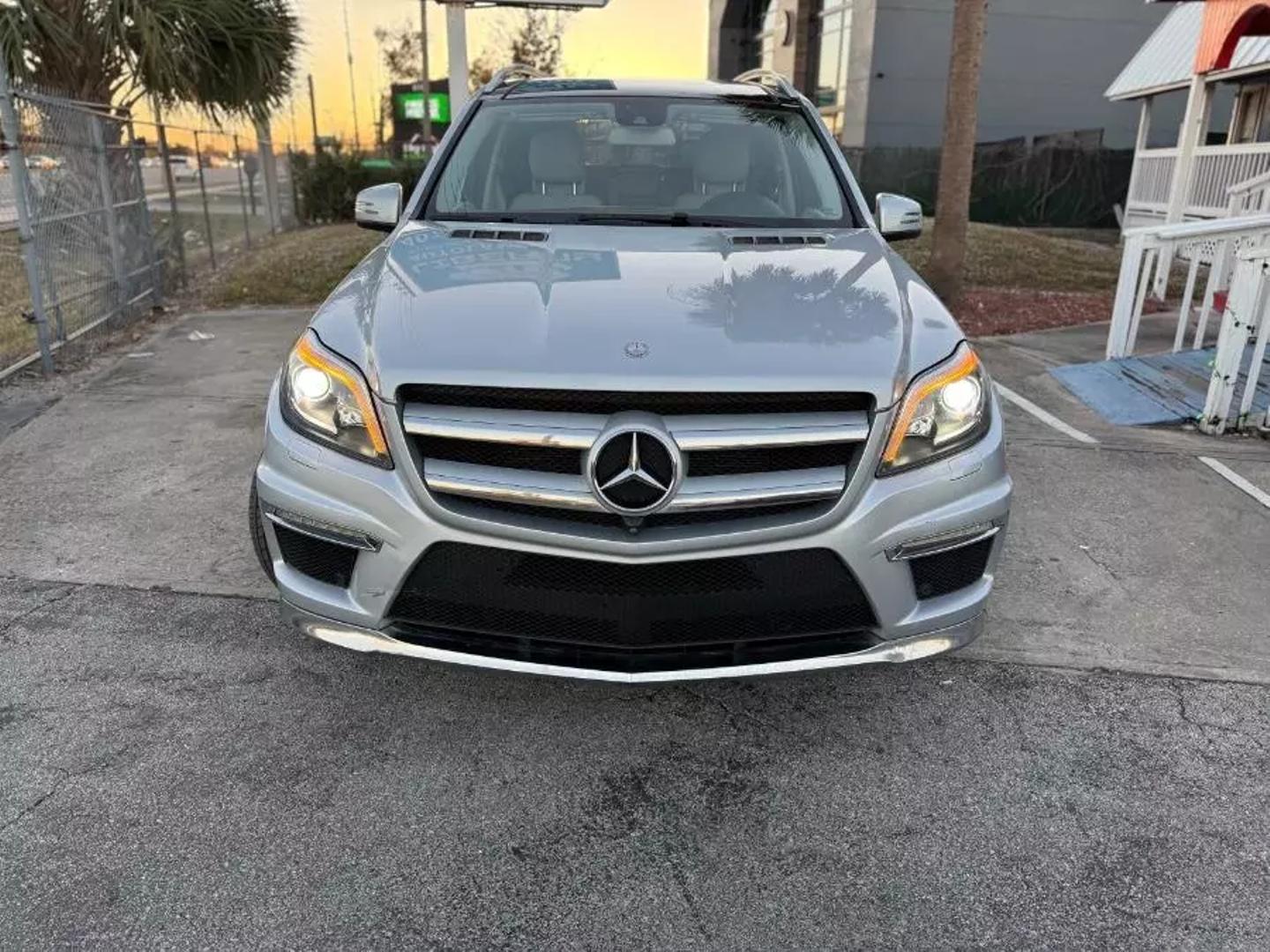 2014 Mercedes-Benz GL-Class GL550 photo 3