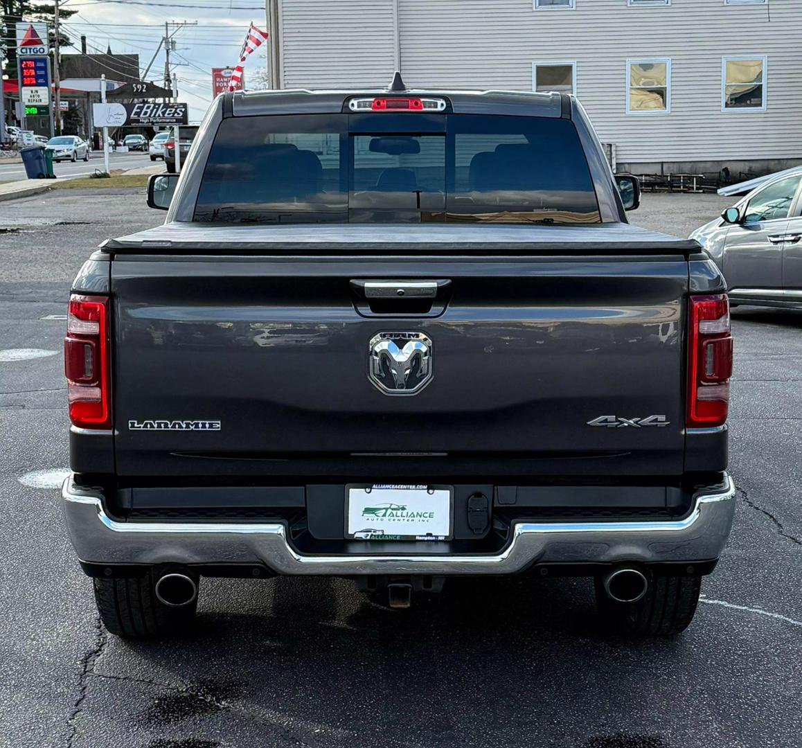 2020 RAM Ram 1500 Pickup Laramie photo 8