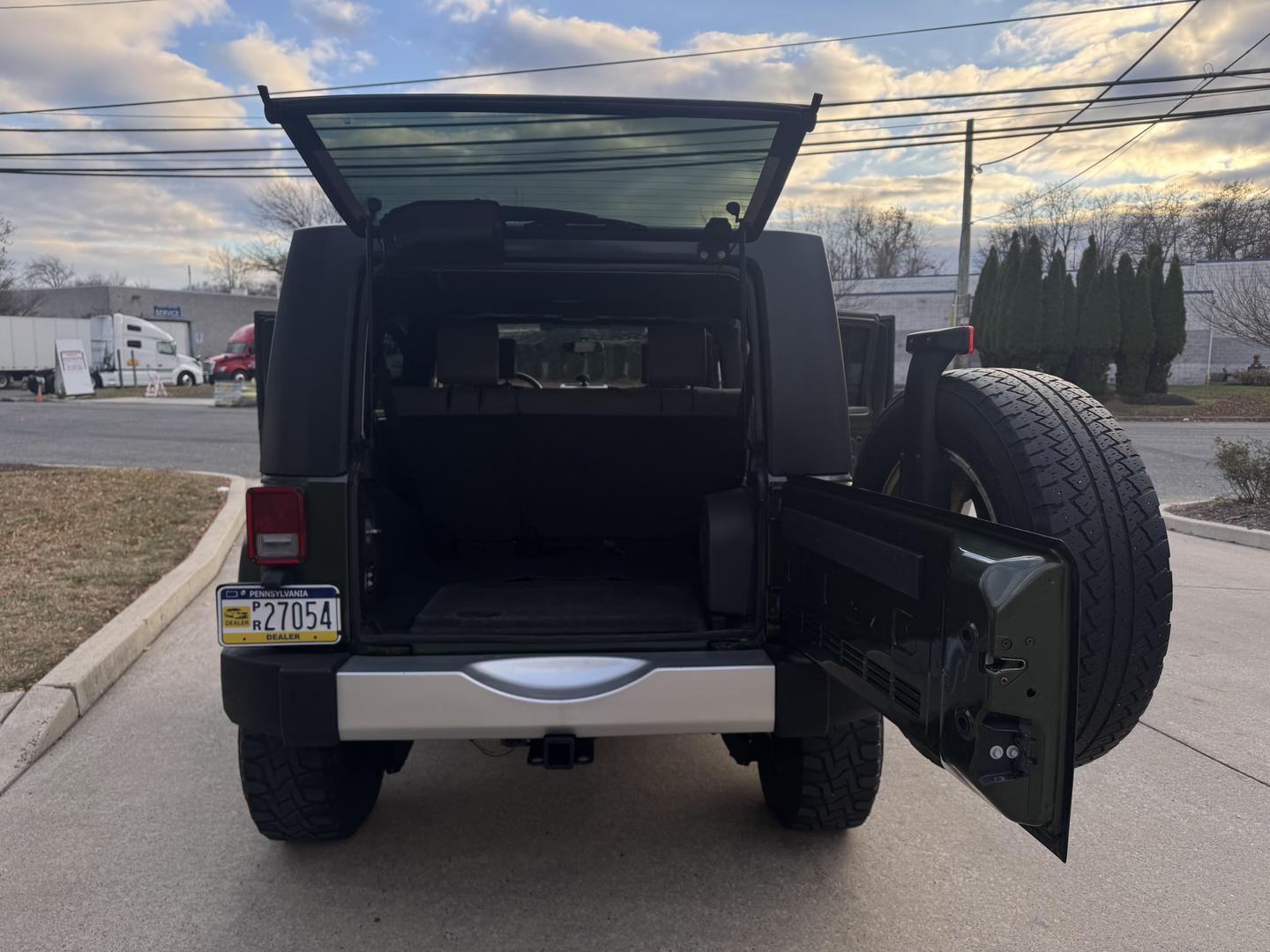 2008 Jeep Wrangler Unlimited Sahara photo 15