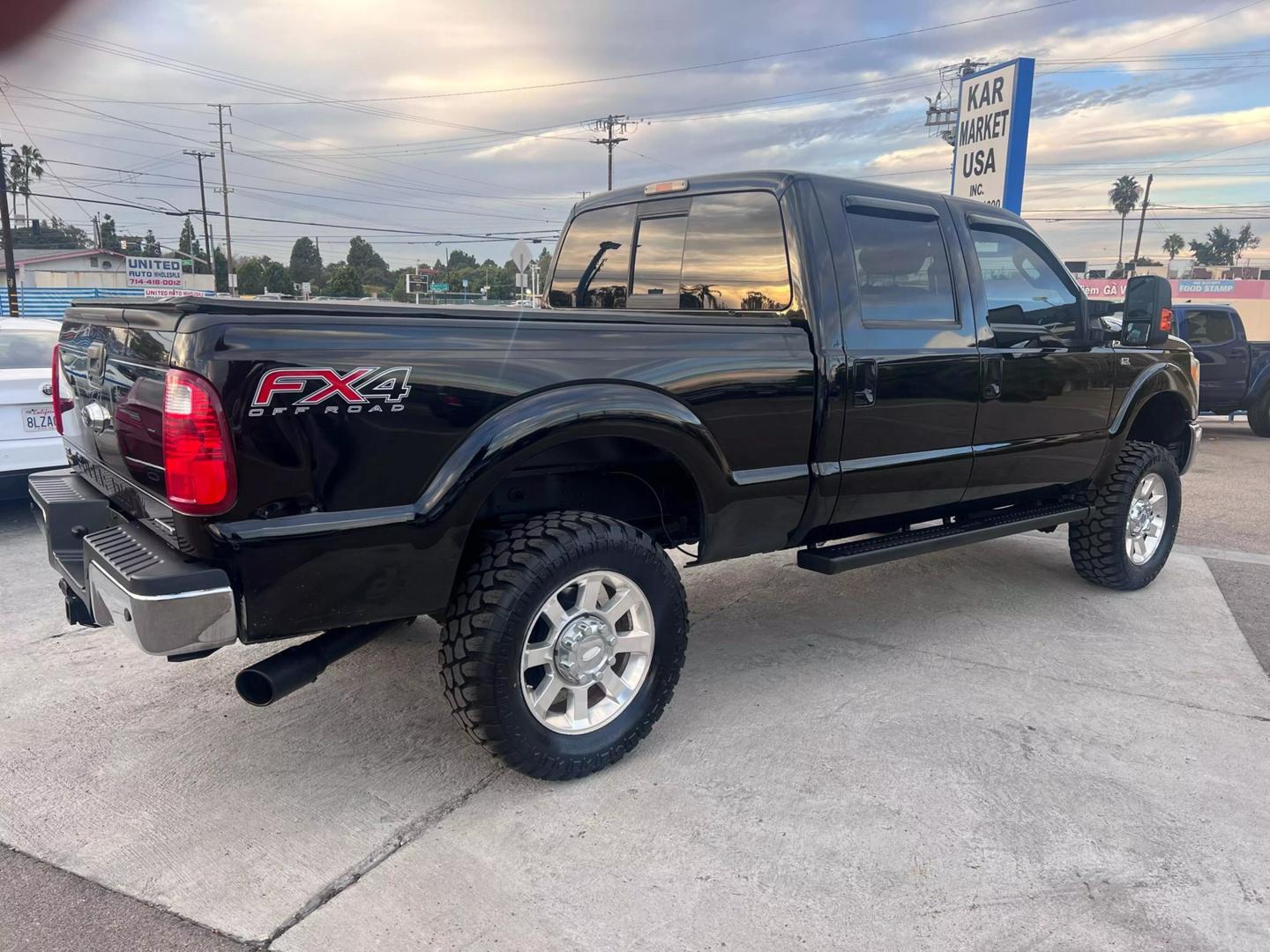 2016 Ford F-250 Super Duty Lariat photo 5