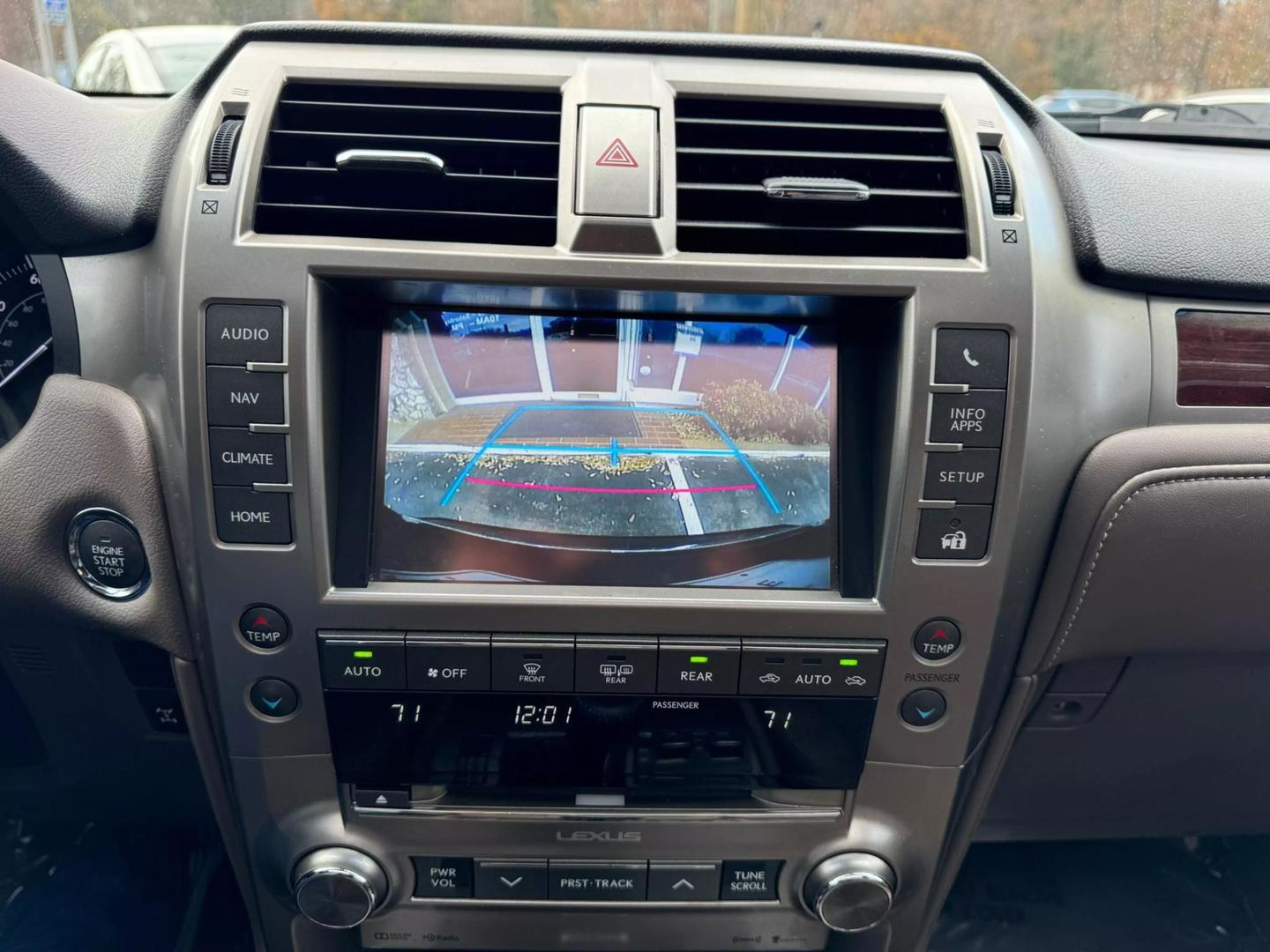 2016 Lexus GX Base photo 21