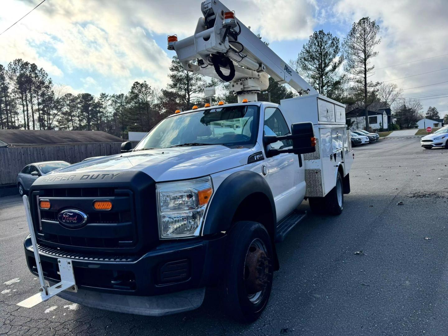 2012 Ford F-450 Super Duty Chassis Cab null photo 19