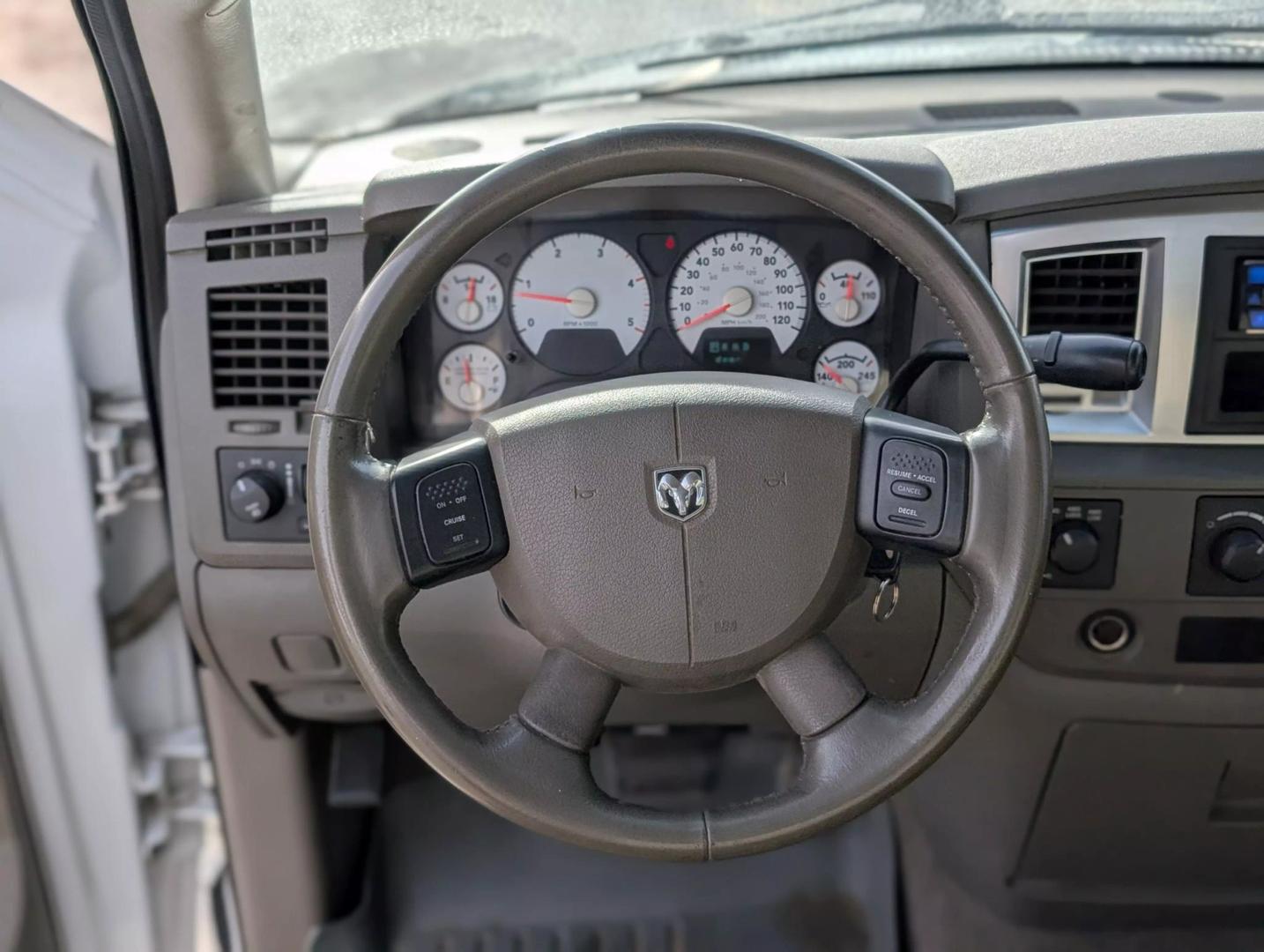 2008 Dodge Ram 3500 Pickup SLT photo 13