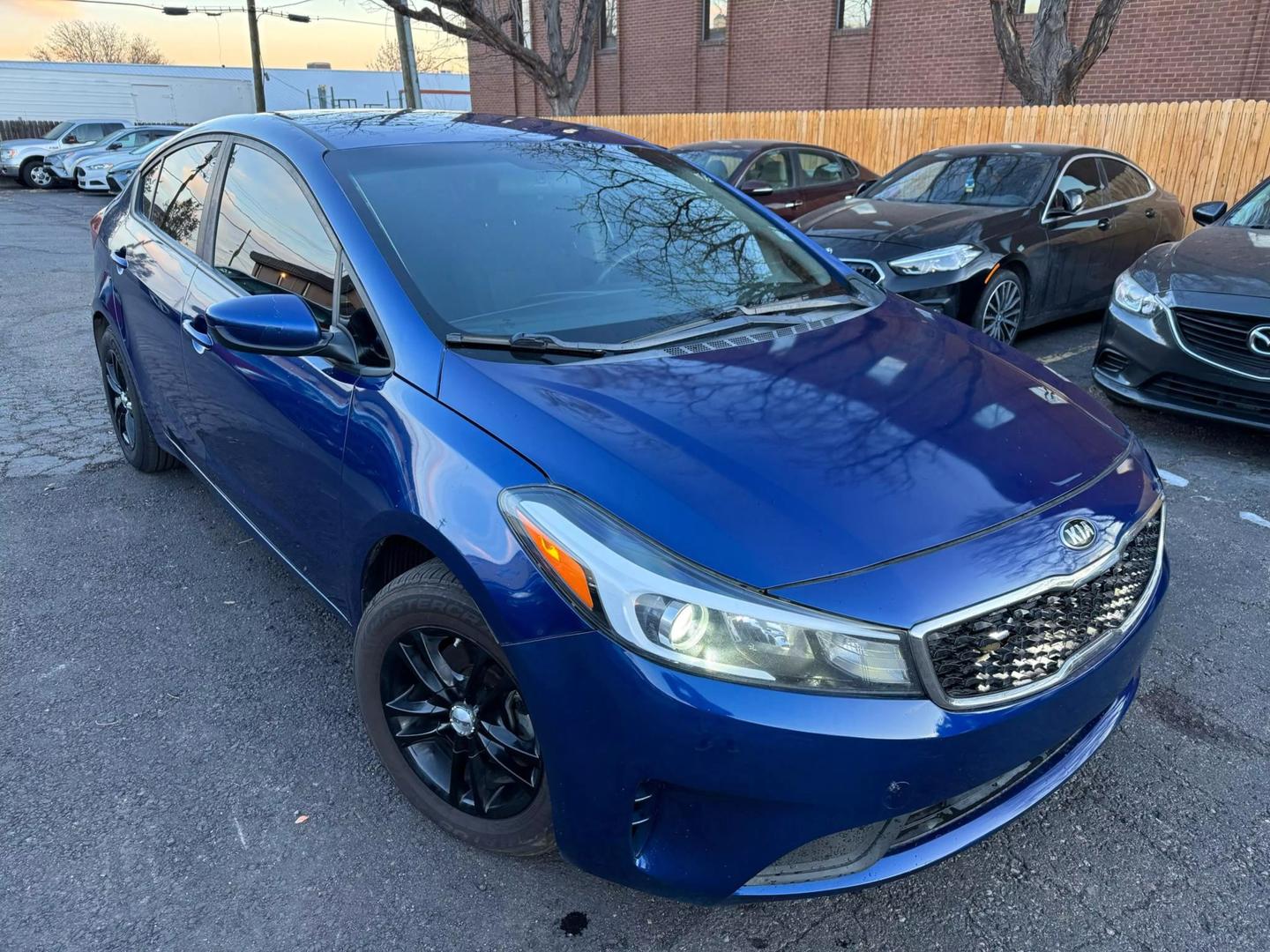 Kia Forte's photo