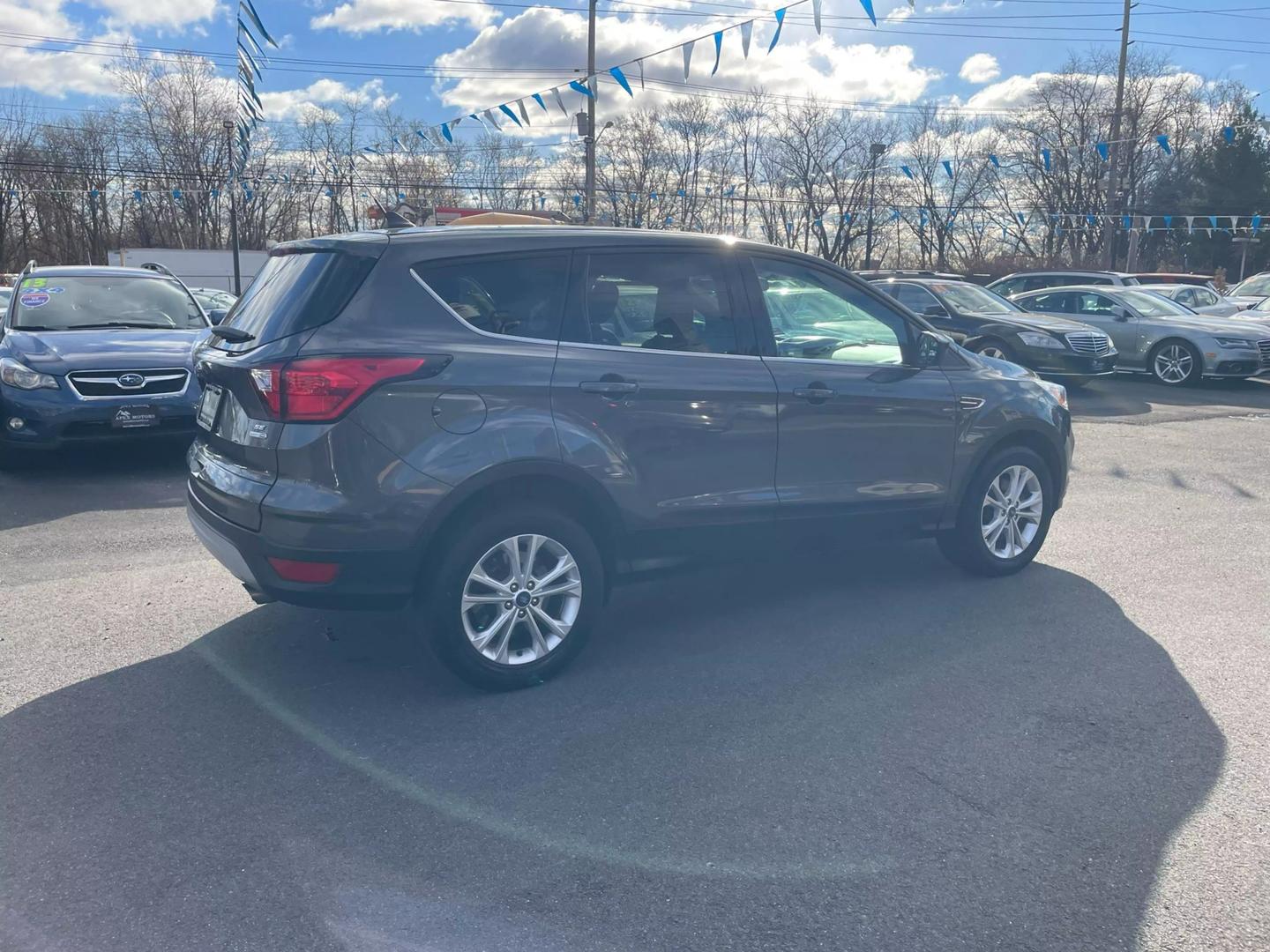 2019 Ford Escape SE photo 14