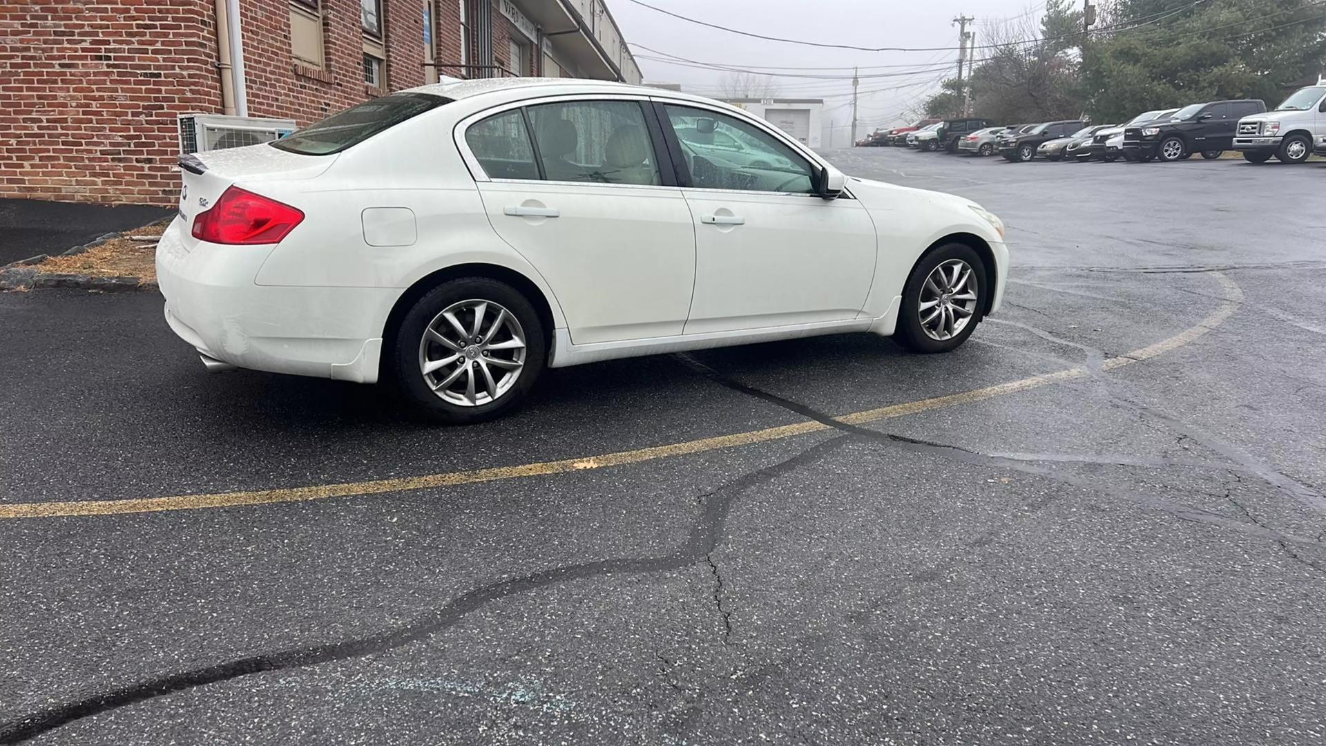 2008 INFINITI G 35 photo 14