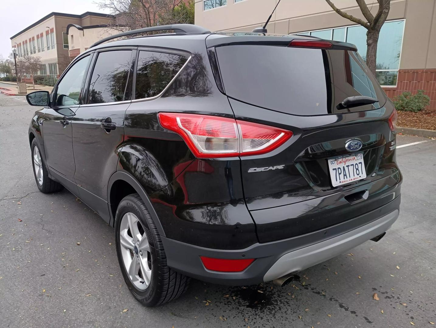 2015 Ford Escape SE photo 5