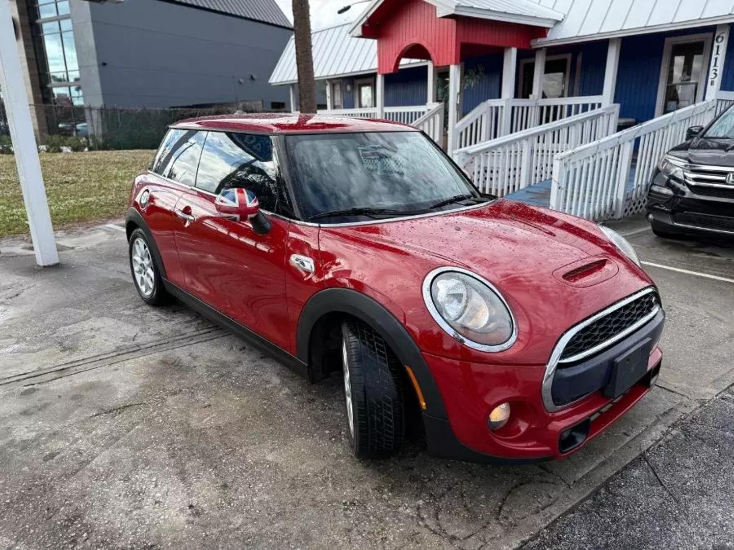 2015 MINI Cooper S photo 3