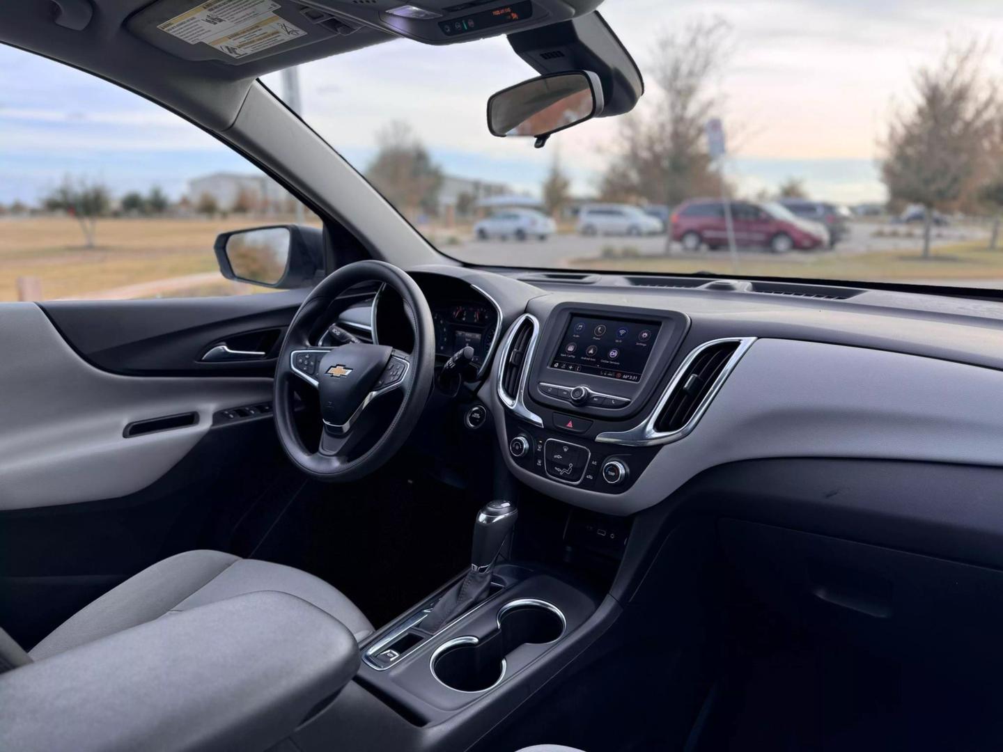 2021 Chevrolet Equinox LS photo 22