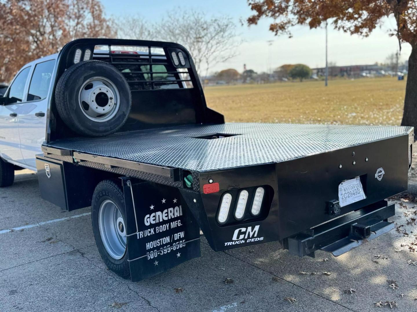 2018 Chevrolet Silverado 3500 Chassis Cab Work Truck photo 10