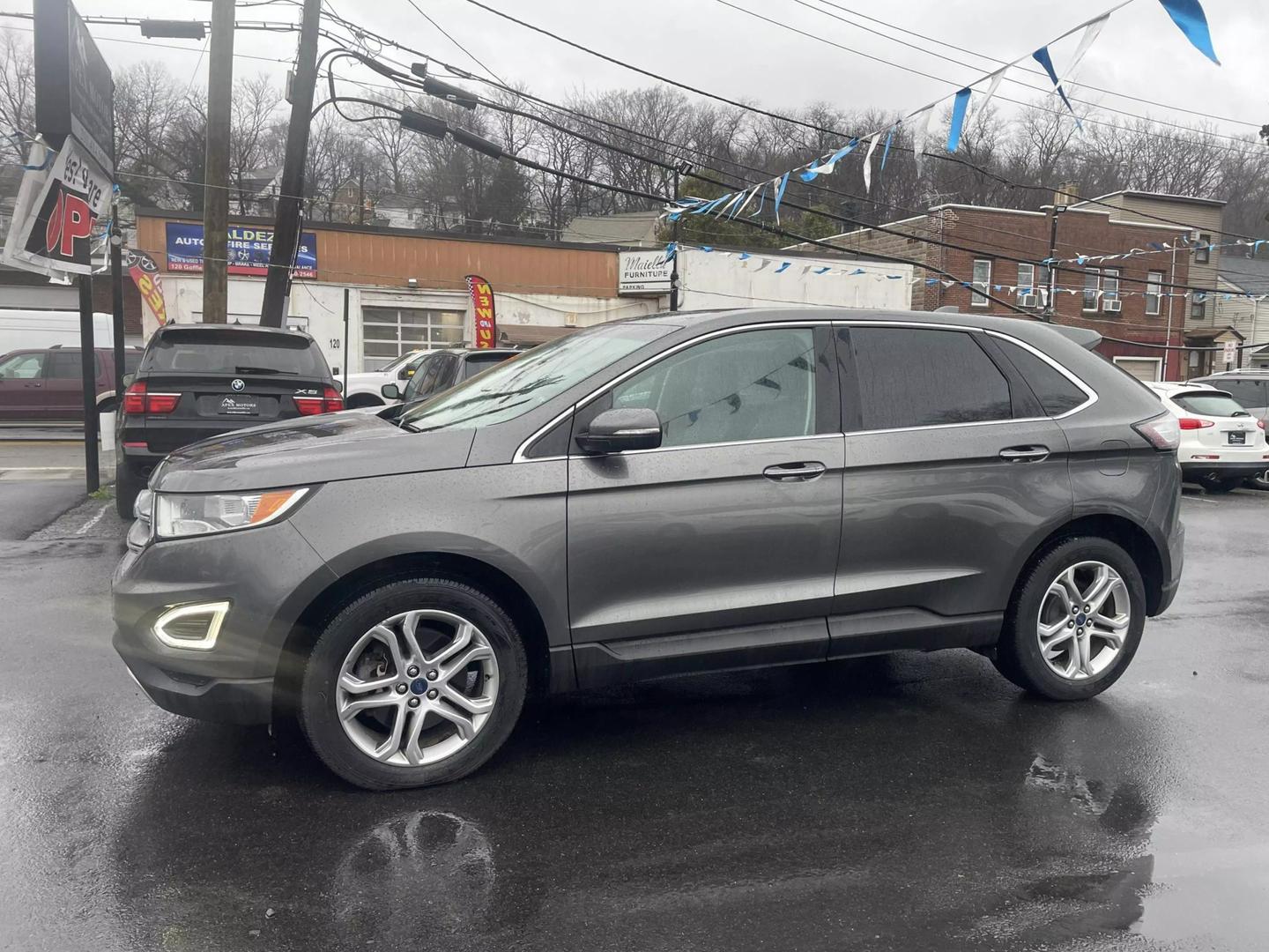 2015 Ford Edge Titanium photo 7