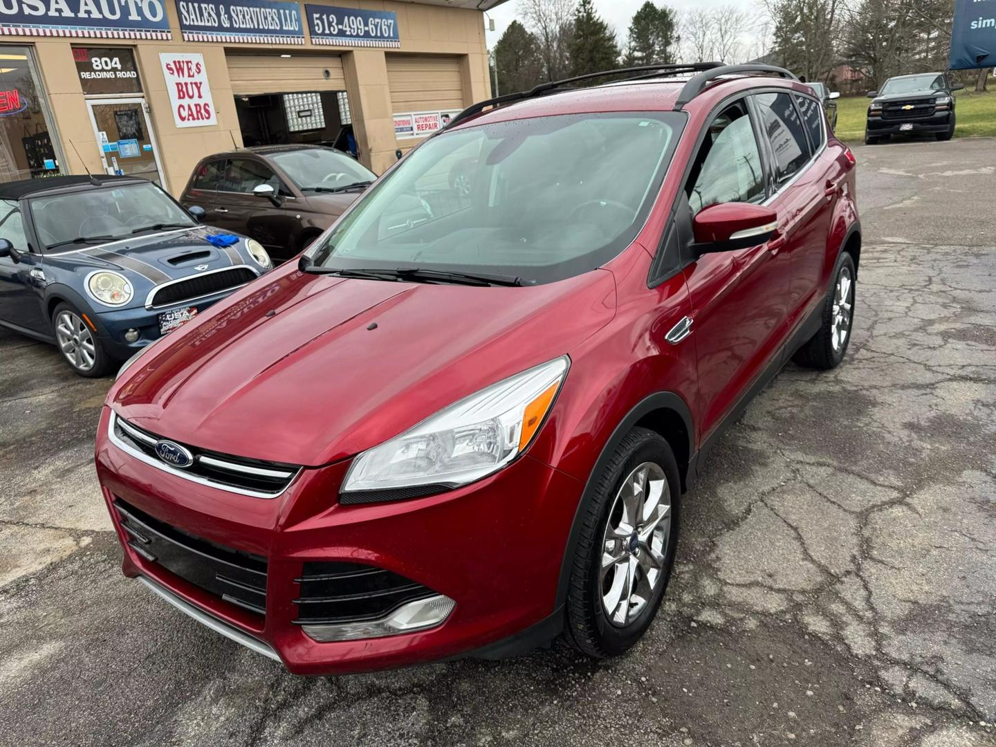 2013 Ford Escape SEL photo 2