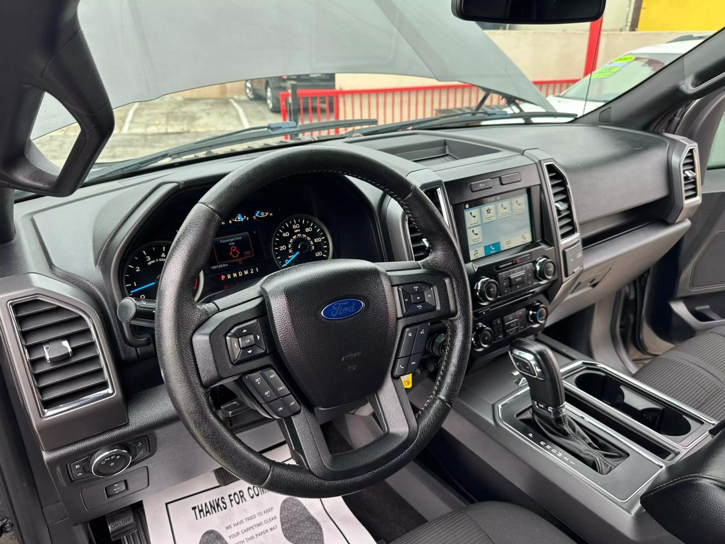 2016 Ford F-150 XLT photo 10