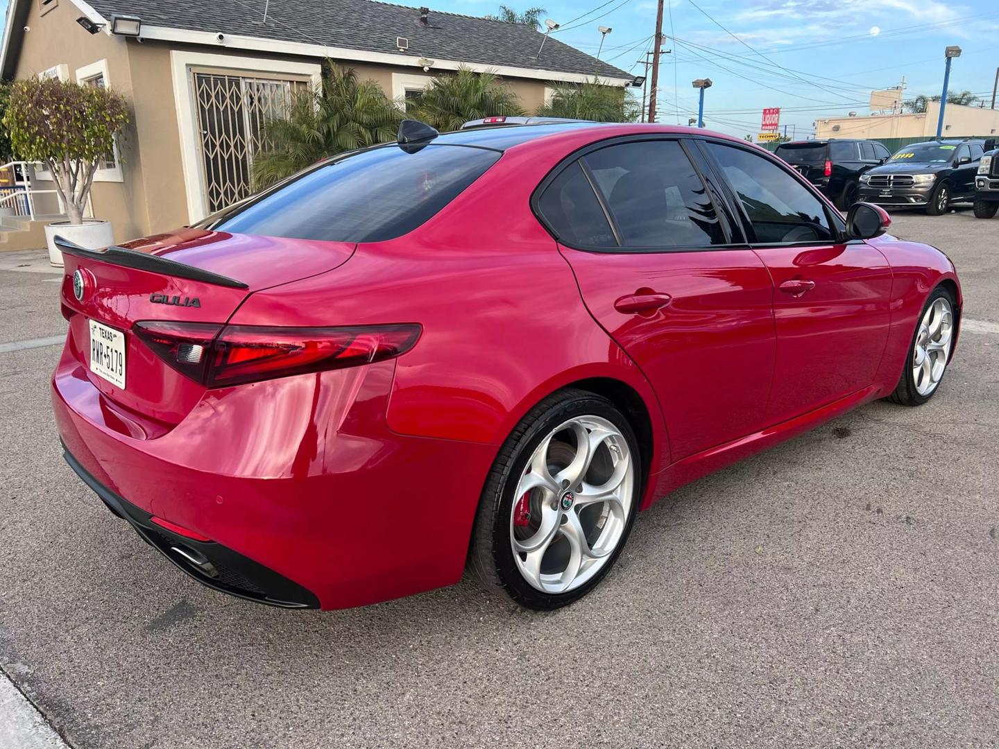 2020 Alfa Romeo Giulia Ti Sport photo 5