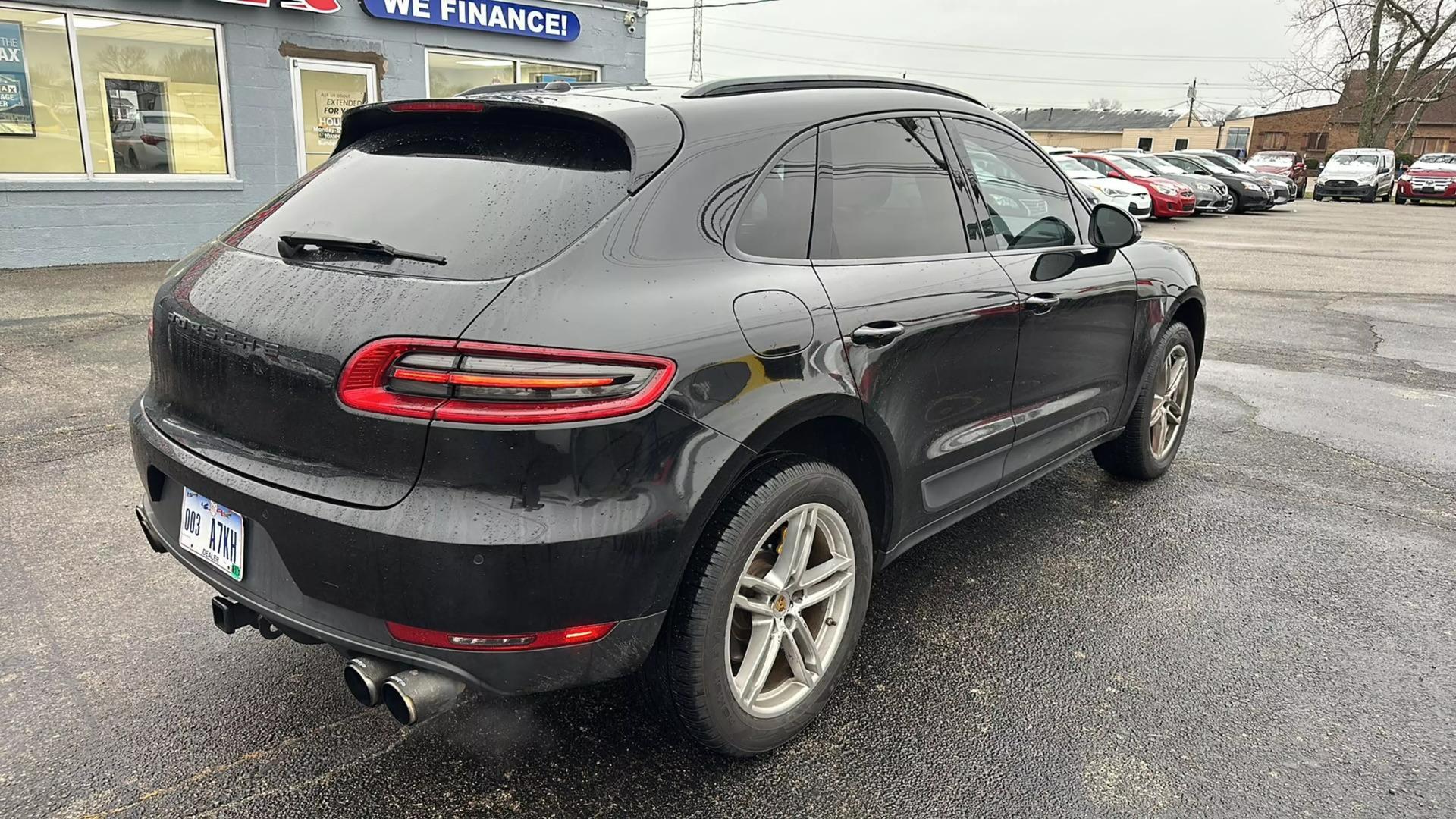 2015 Porsche Macan S photo 5