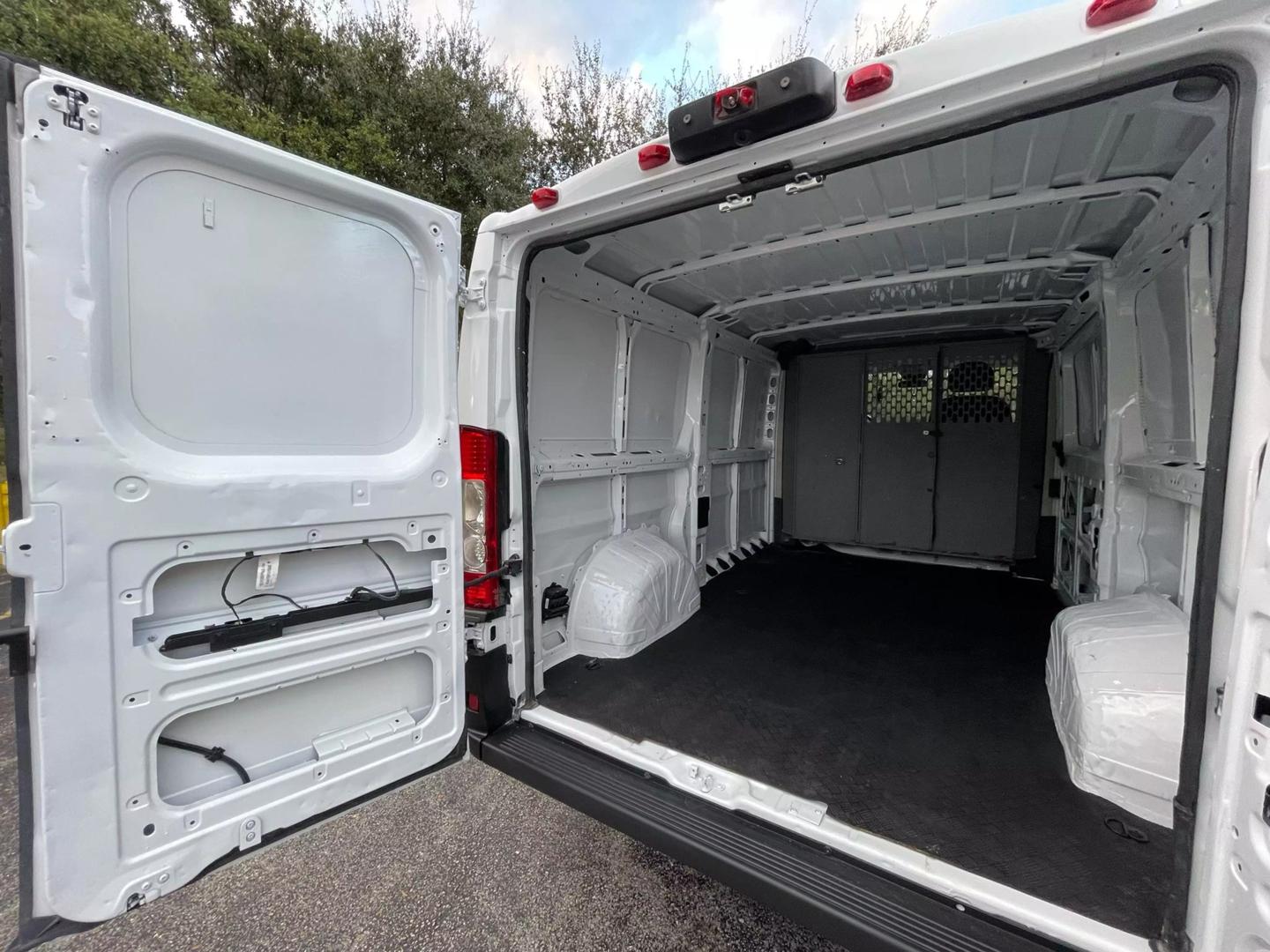 2019 RAM ProMaster Cargo Van Base photo 23