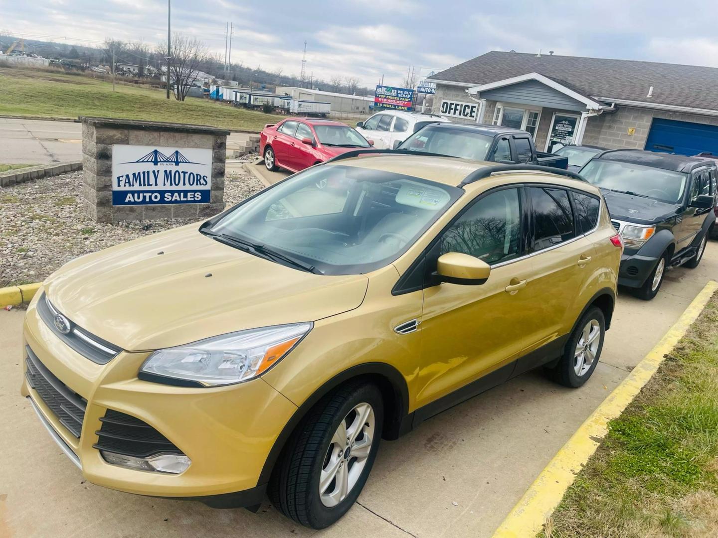 2015 Ford Escape SE photo 4