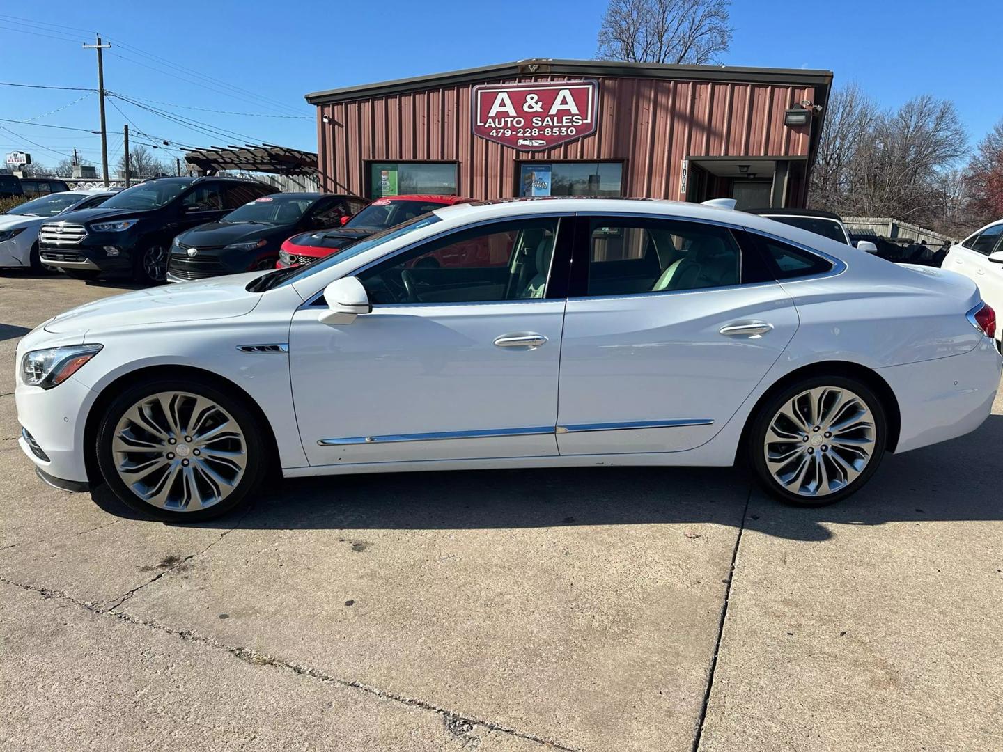 2017 Buick LaCrosse Premium photo 2