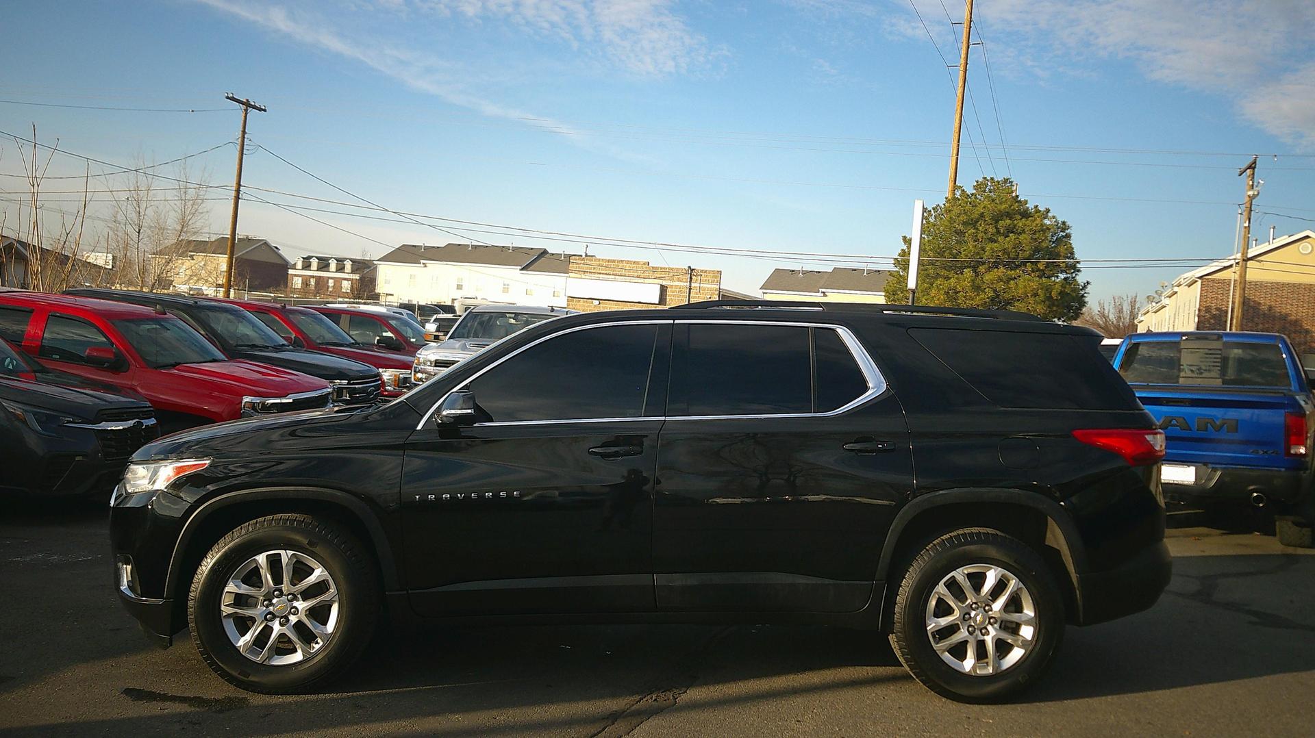 2020 Chevrolet Traverse 3LT photo 4