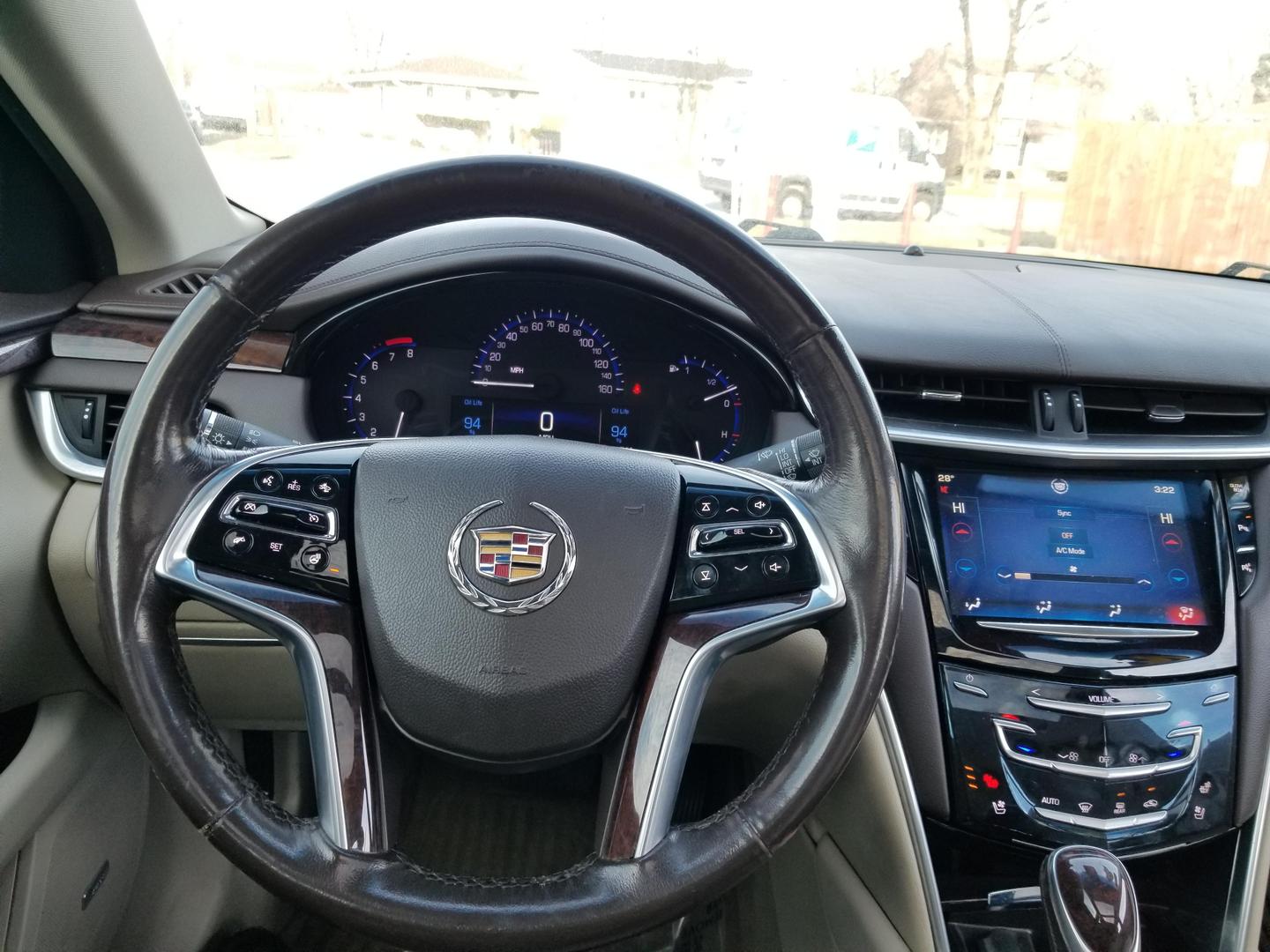 2014 Cadillac XTS Luxury Collection photo 15