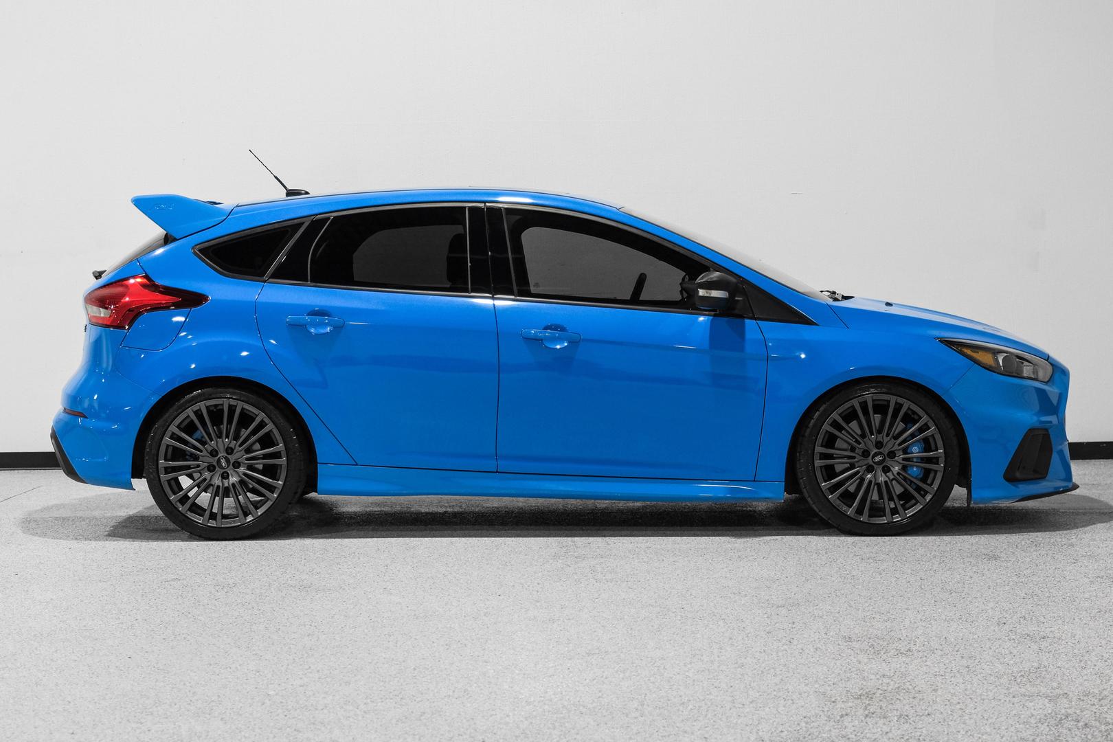 2016 Ford Focus RS photo 5